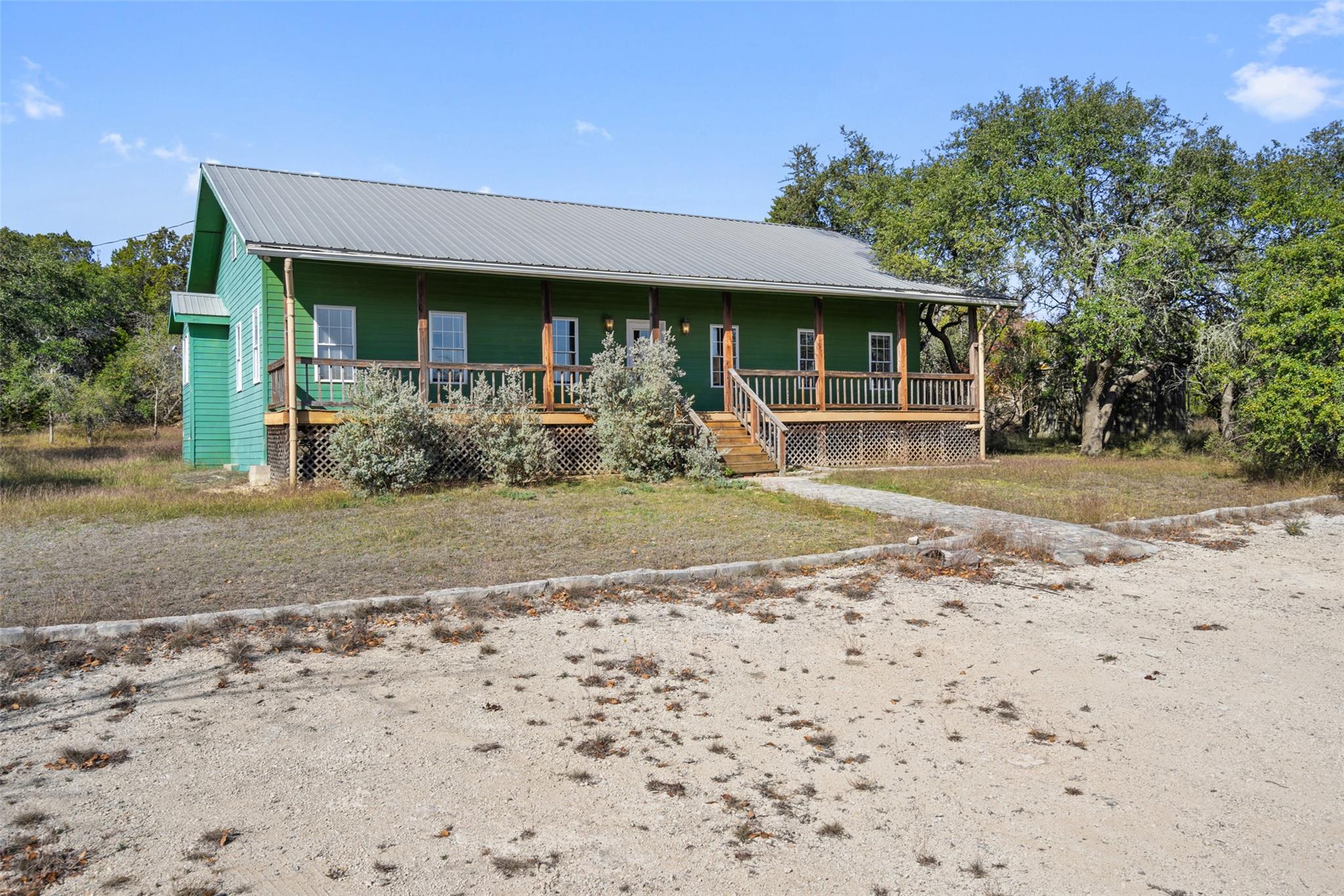 1401 Pursley Rd Property Photo 4