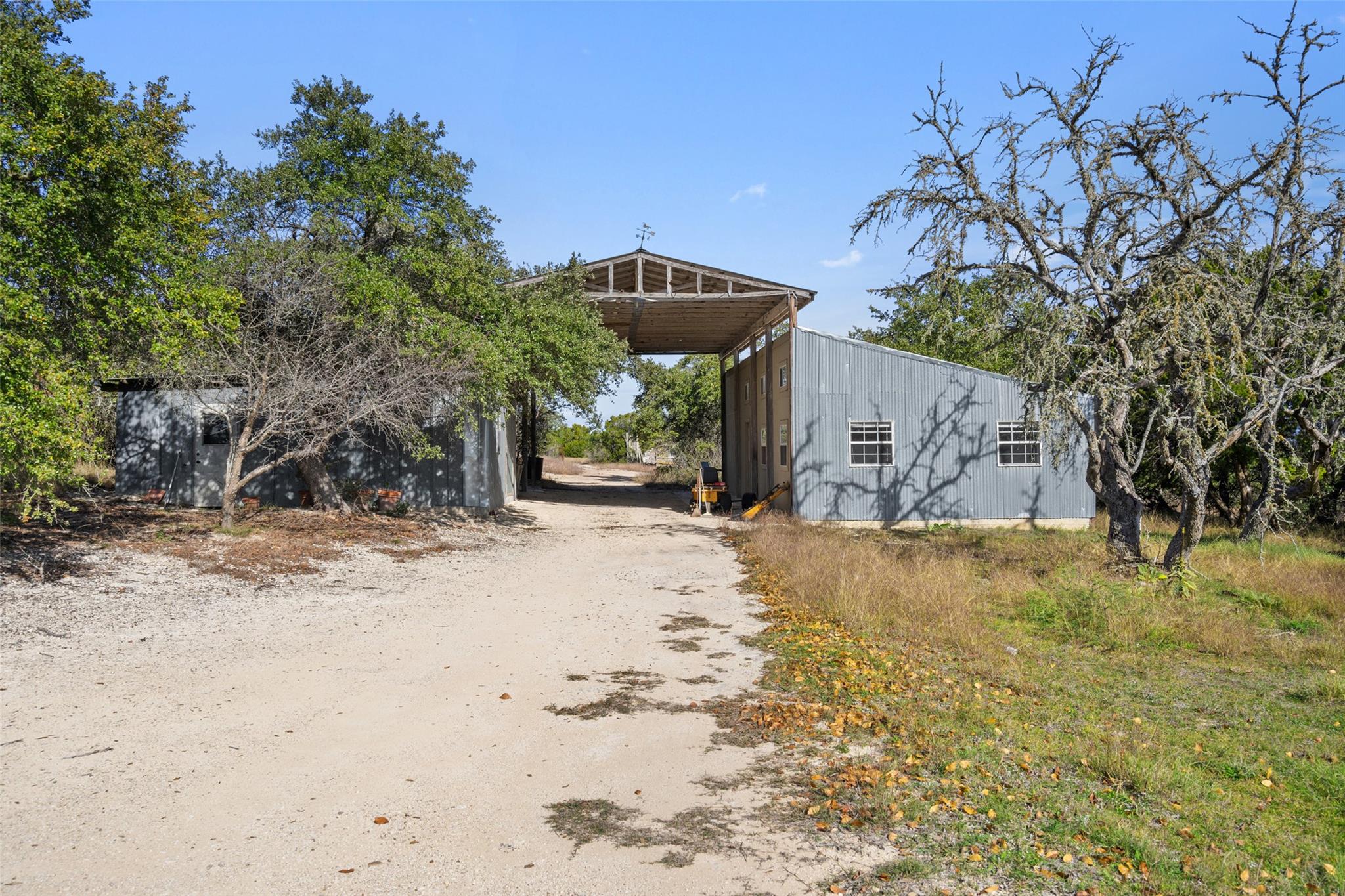 1401 Pursley Rd Property Photo 20
