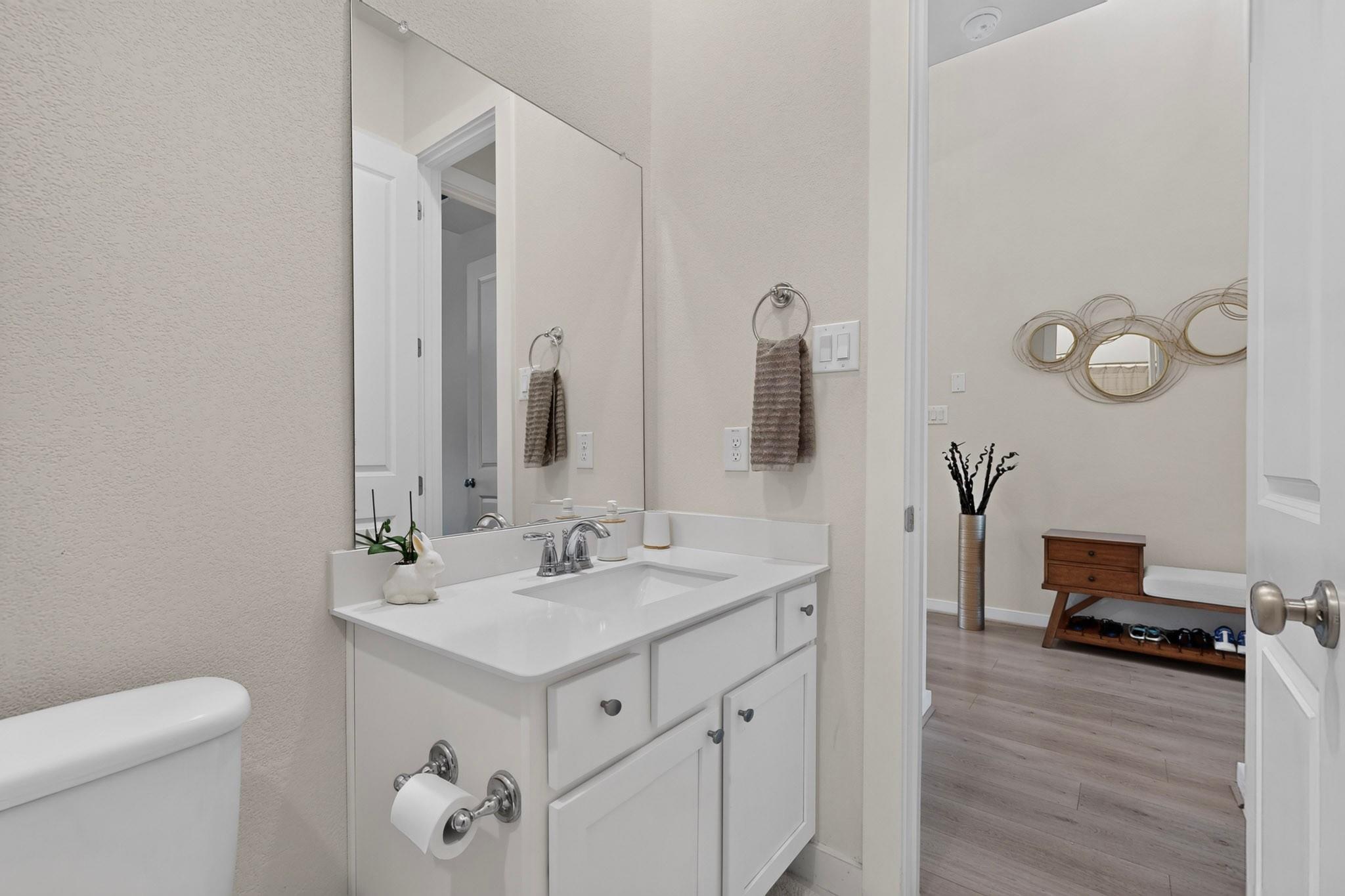 4010 Flowstone Ln Property Photo 15