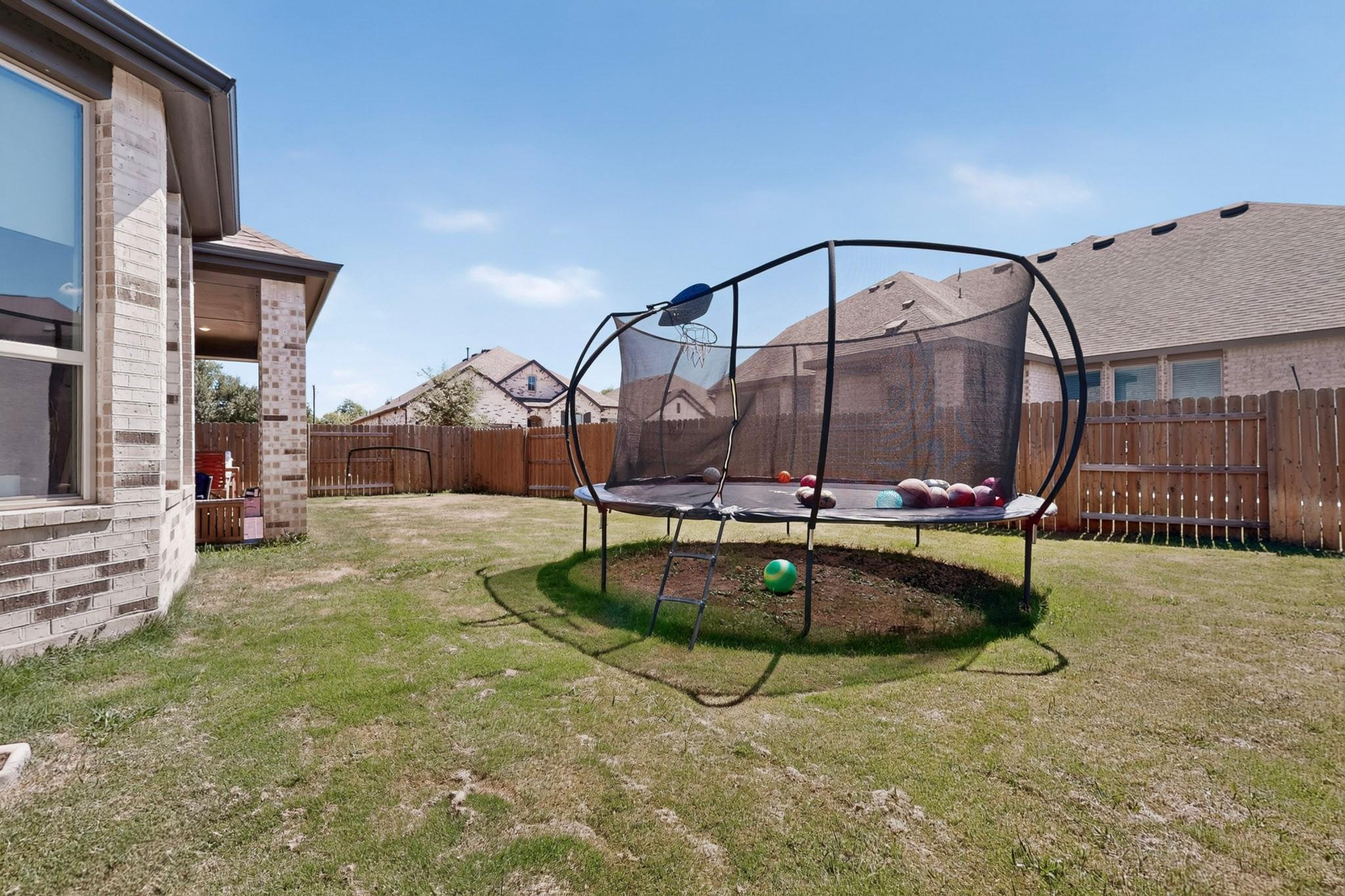 4010 Flowstone Ln Property Photo 31
