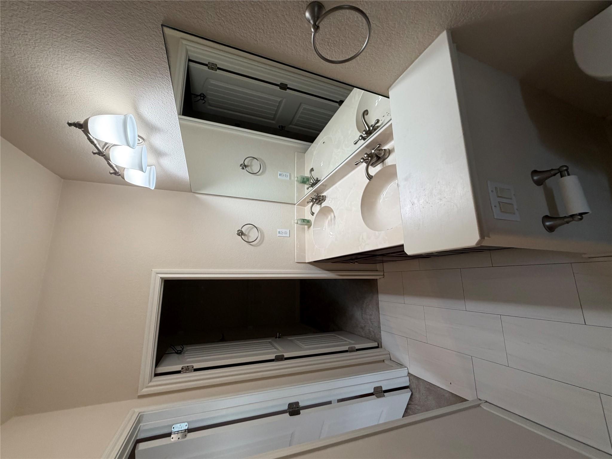 11400 W Parmer Ln #108 Property Photo 13