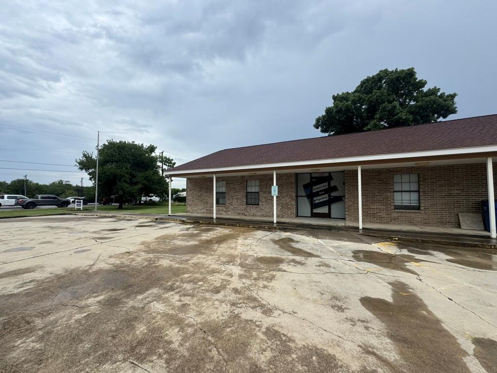 101 N Anthony St Property Photo 1