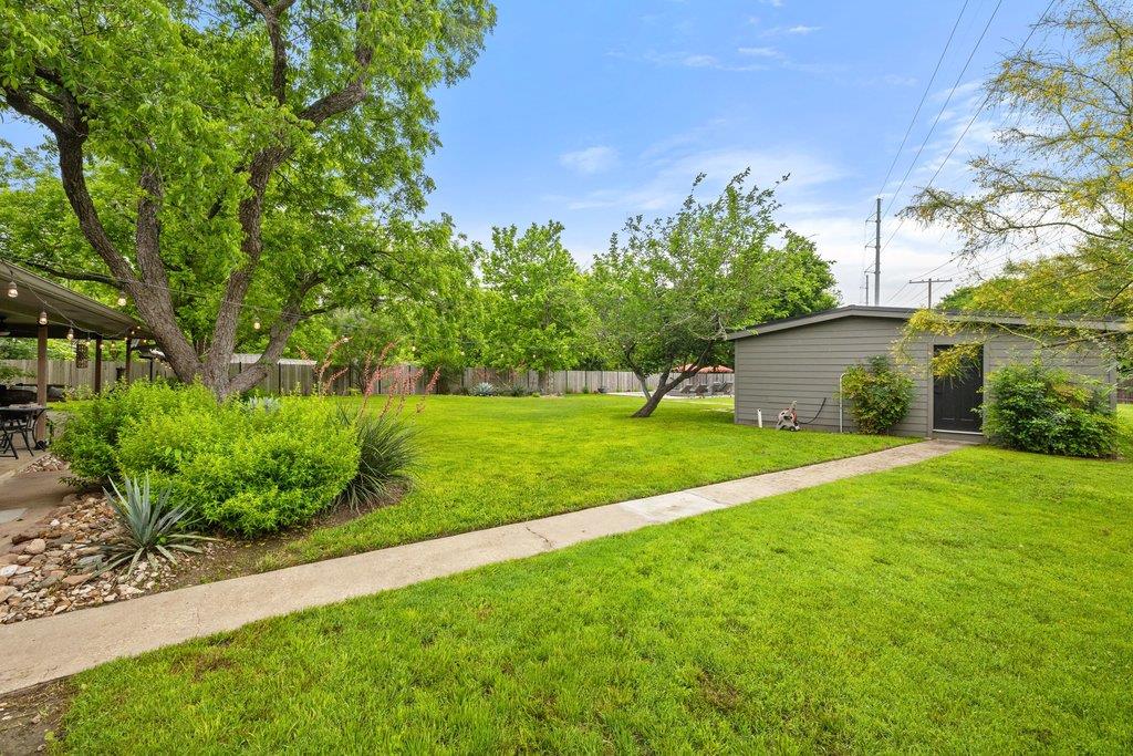 302 Schramm Rd Property Photo 26