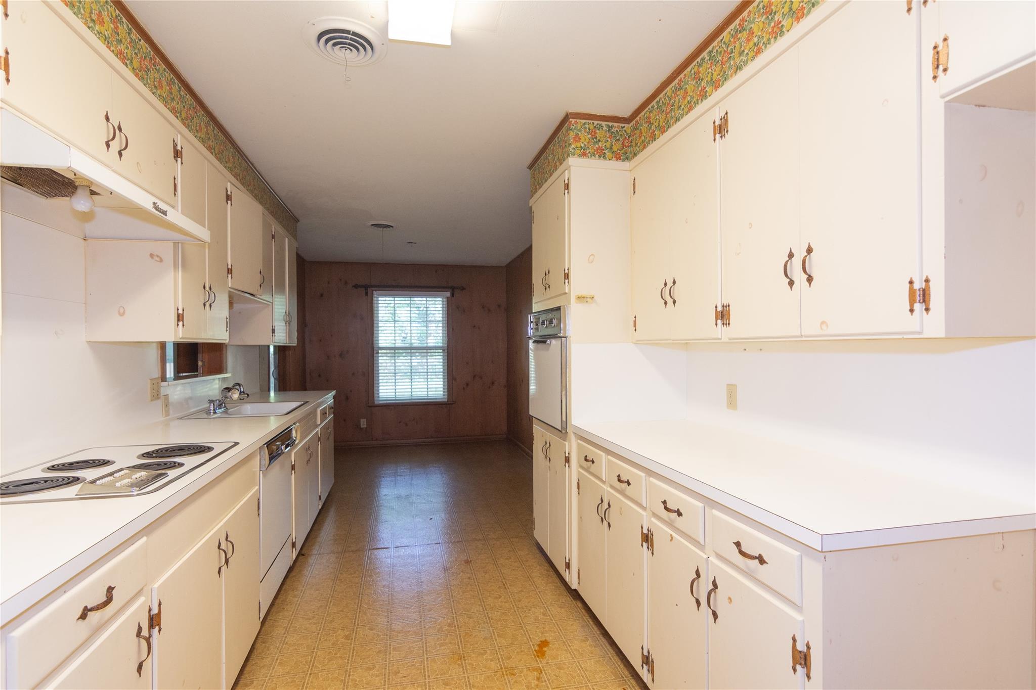 3109 Pinecrest Dr Property Photo 20