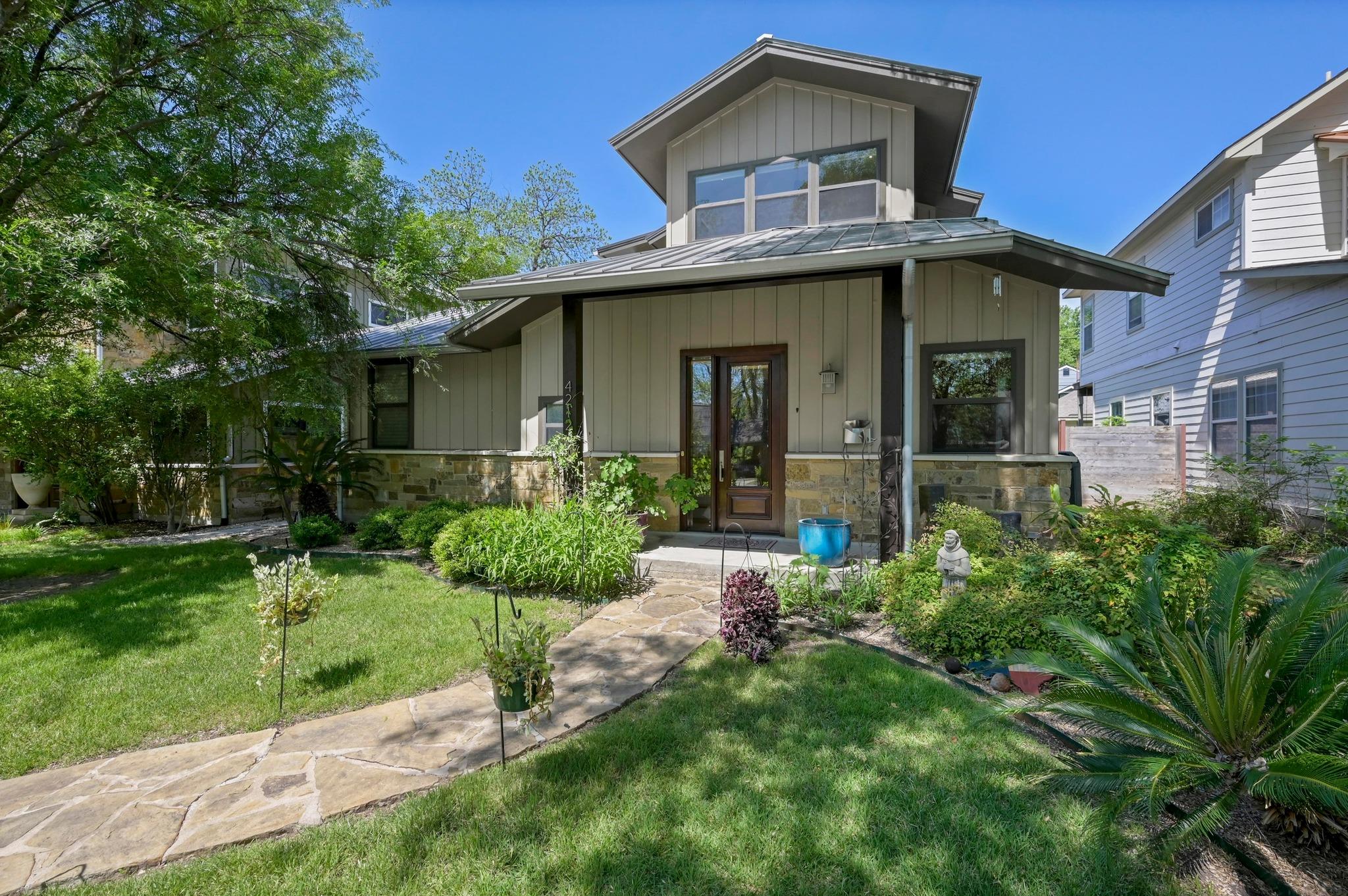 4212 Marathon Blvd Property Photo 1