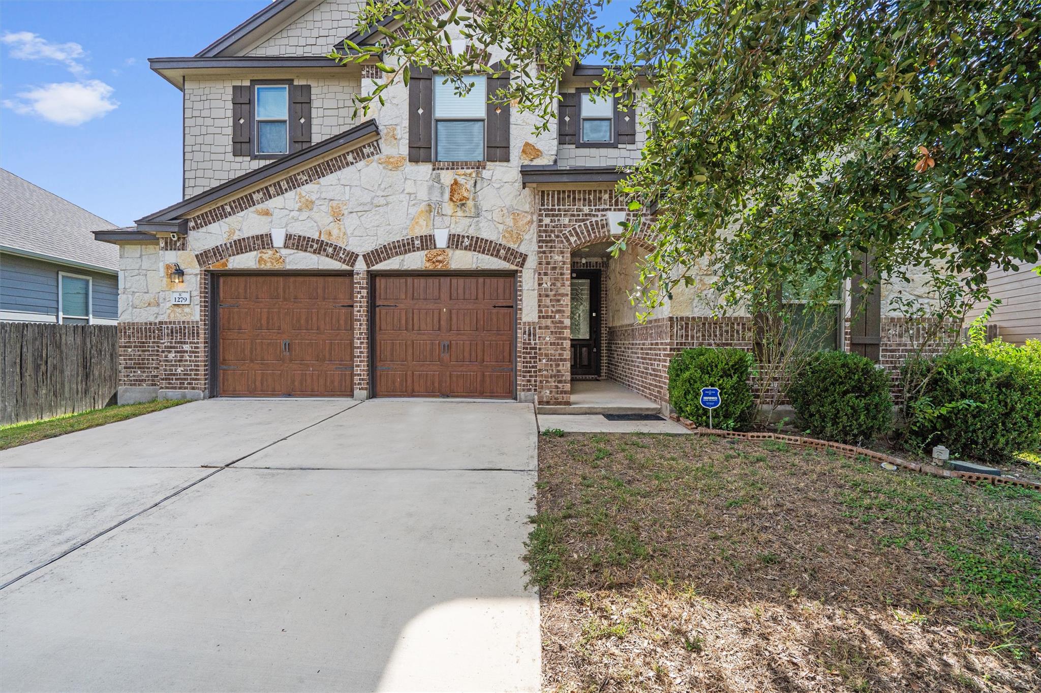 1279 Verna Brooks Way Property Photo 1