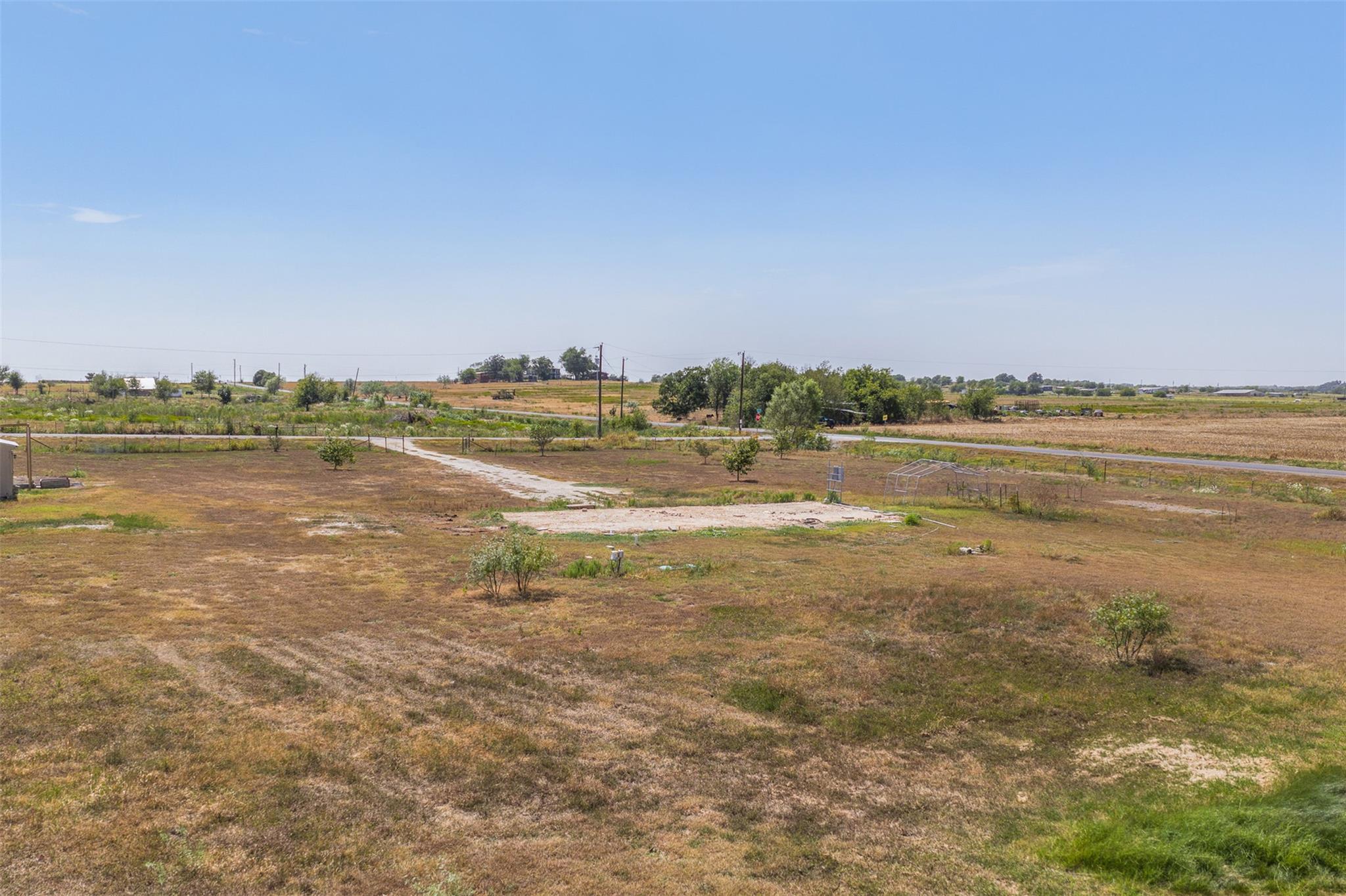 105 Cr 423 None Property Photo 12