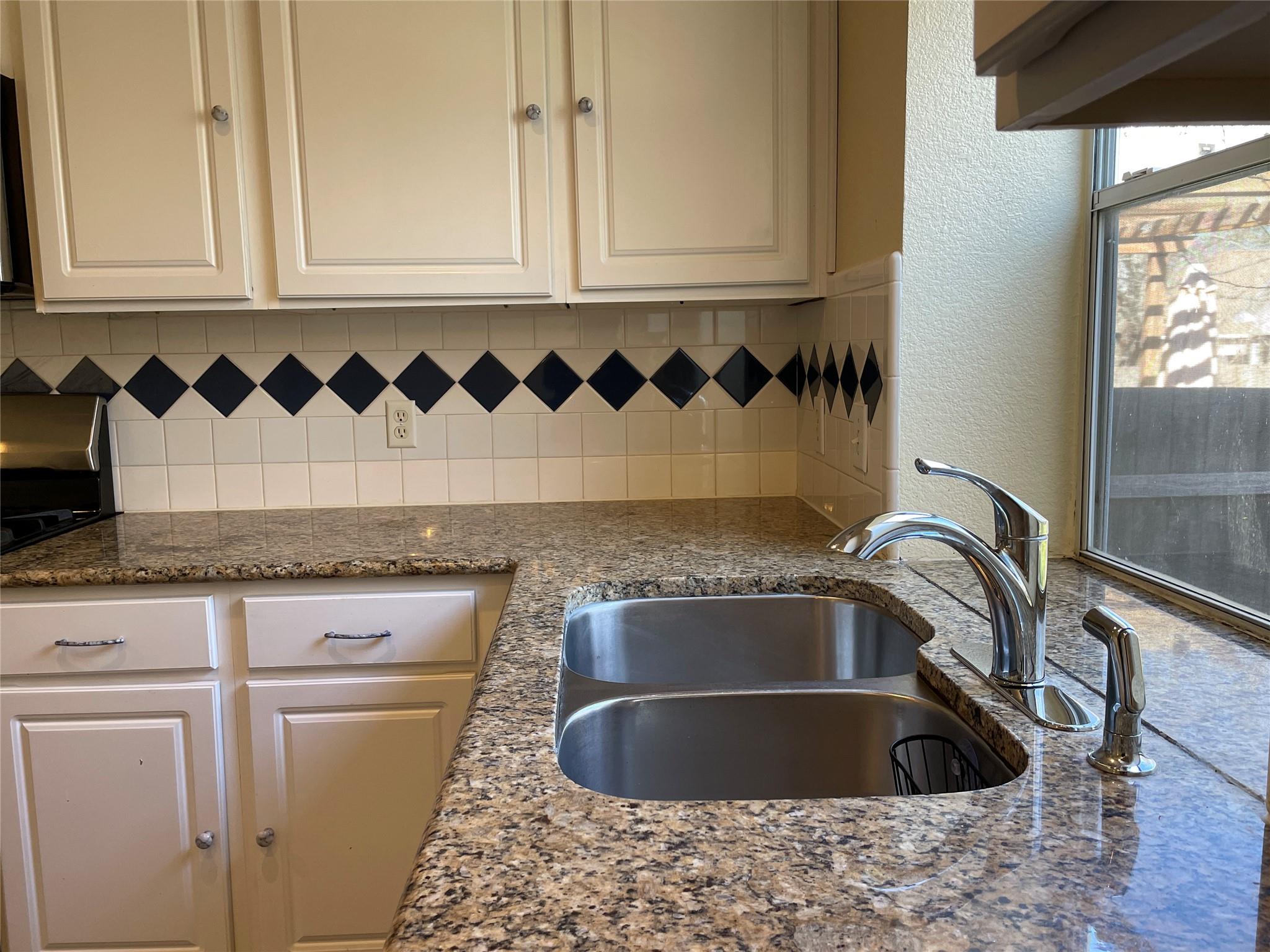 3516 Bratton Heights Dr Property Photo 10