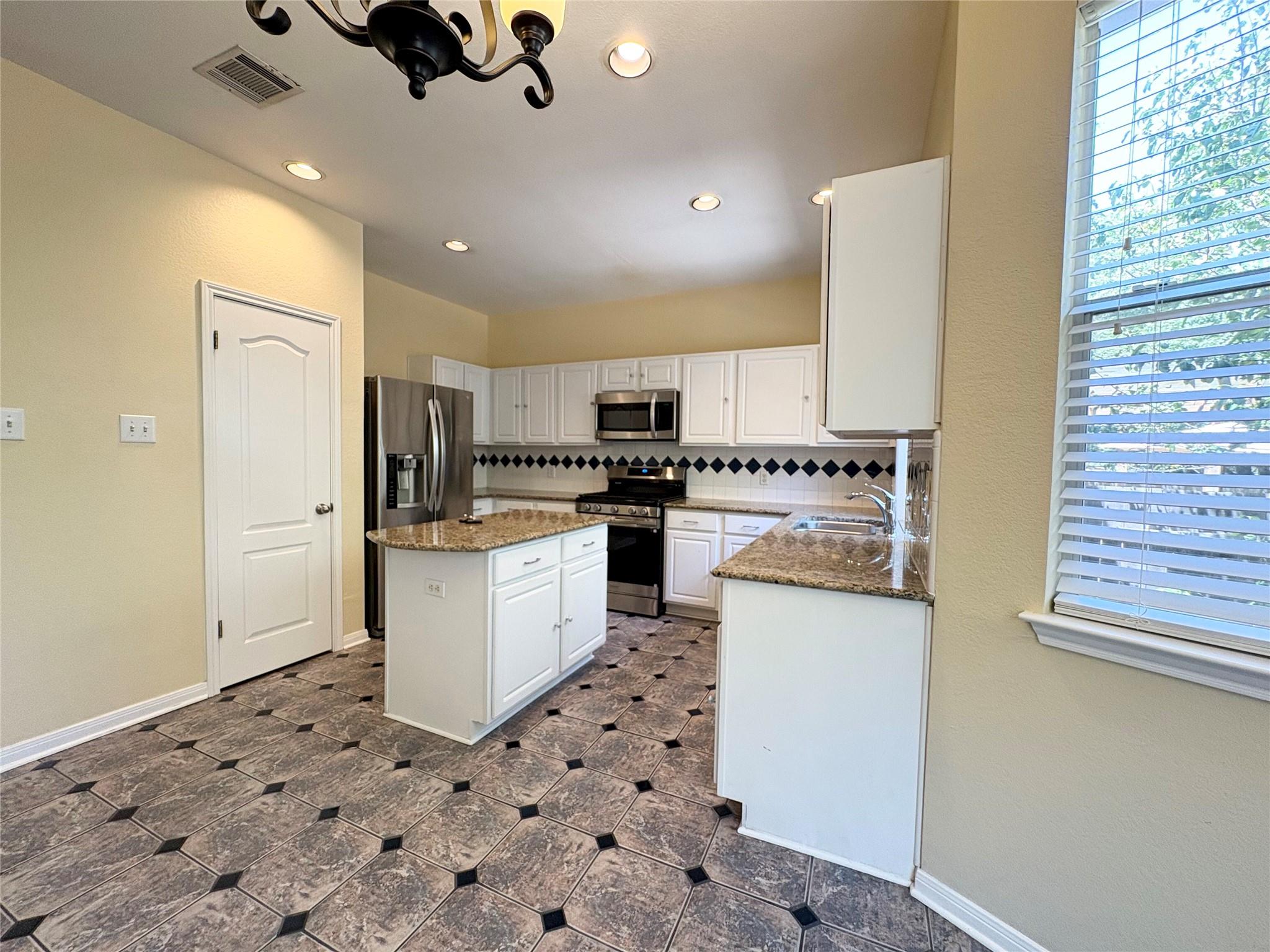 3516 Bratton Heights Dr Property Photo 18