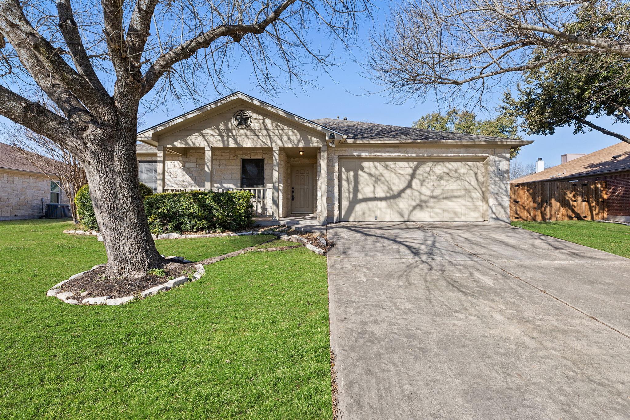 3812 Eagles Nest St Property Photo 1