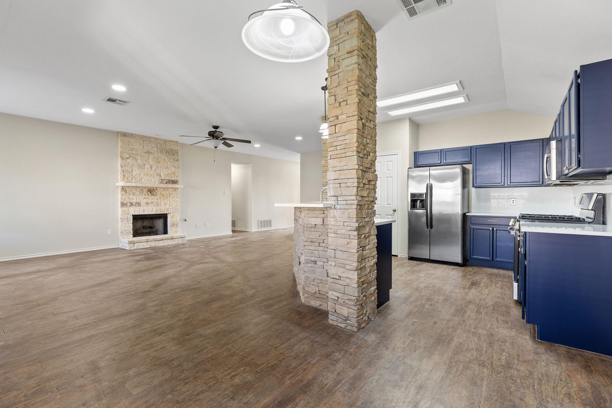 3812 Eagles Nest St Property Photo 8
