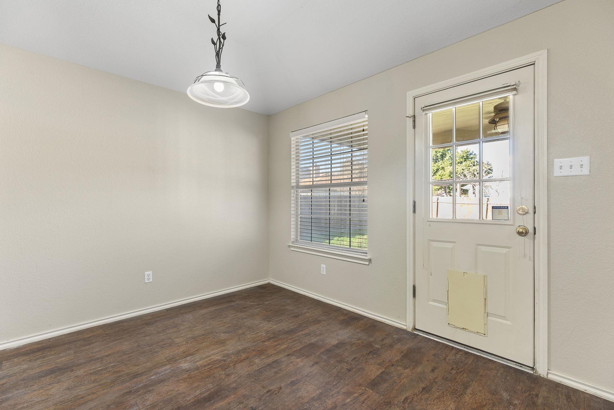 3812 Eagles Nest St Property Photo 12