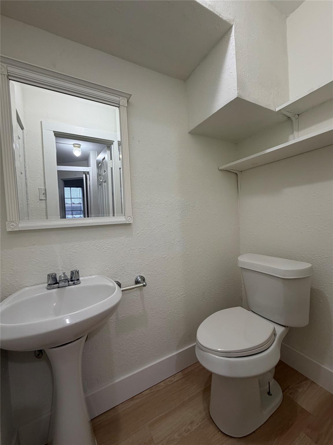 4511 Avenue B None #b Property Photo 6
