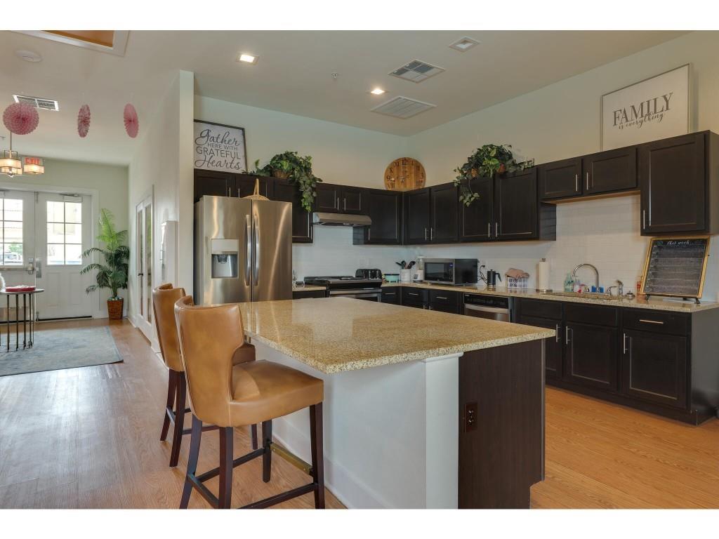 2400 Louis Henna Blvd #301 Property Photo 16