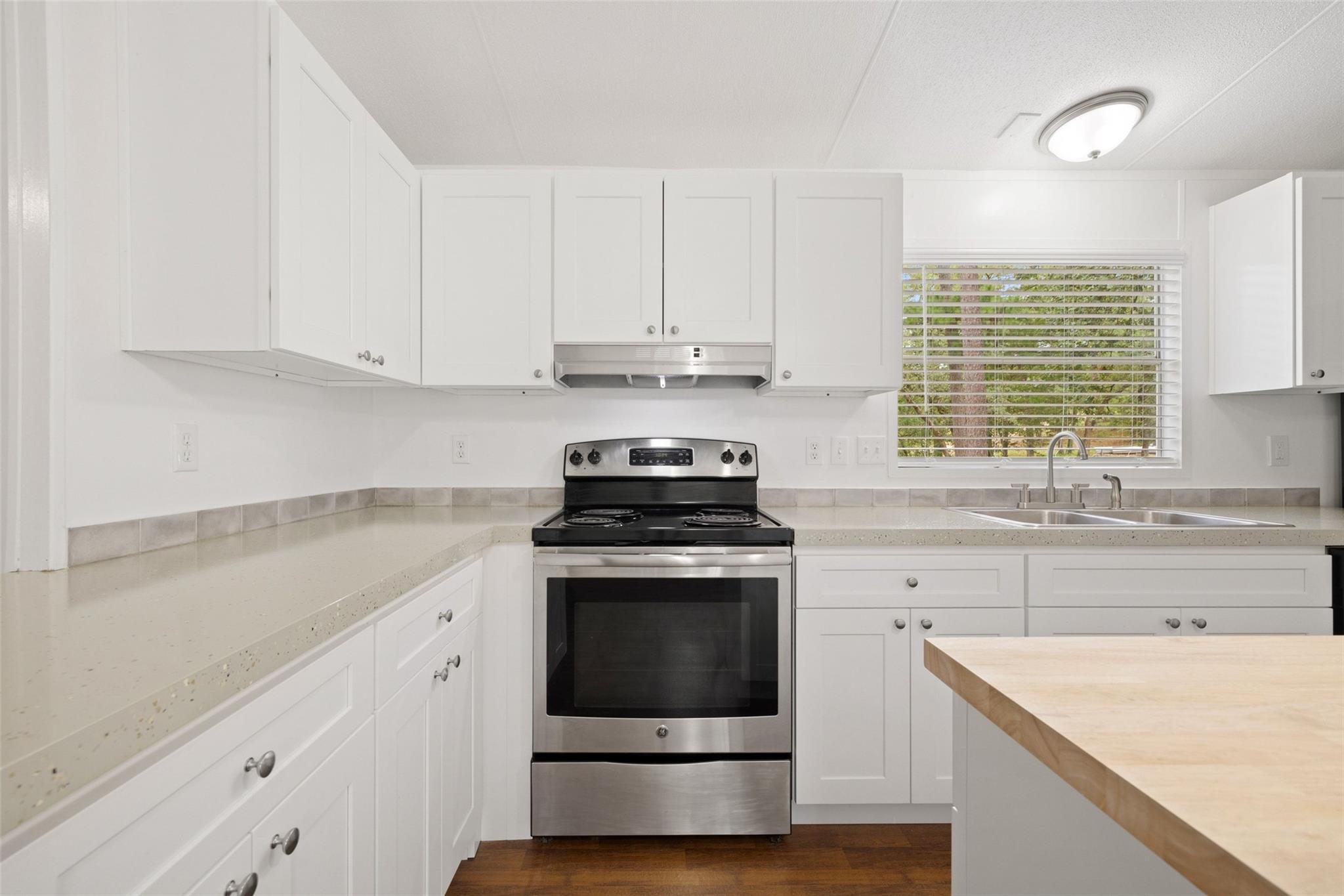 301 Porter Rd #a Property Photo 4