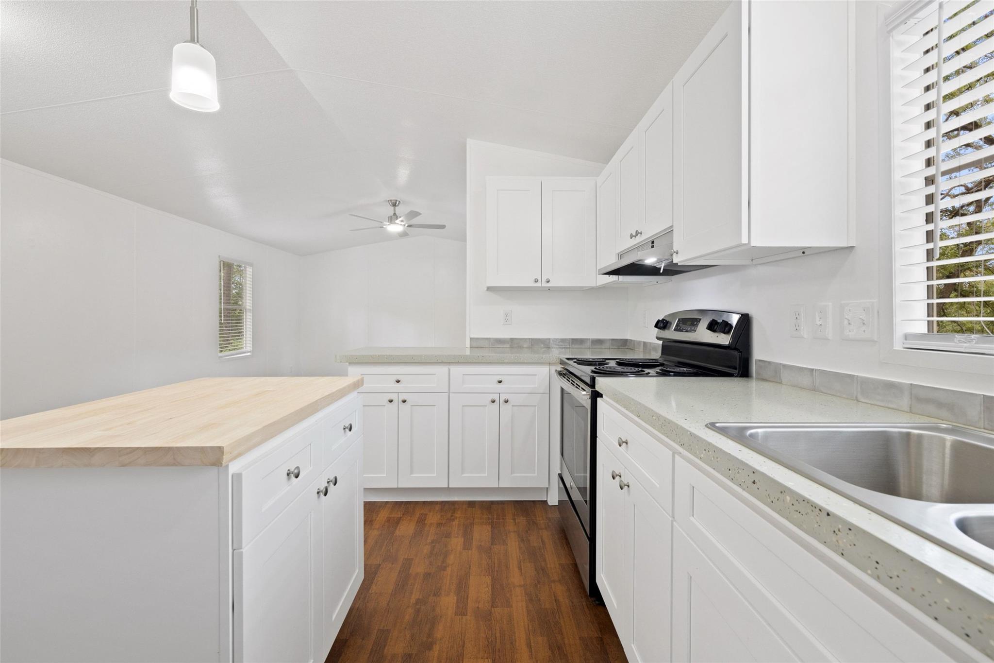 301 Porter Rd #a Property Photo 6