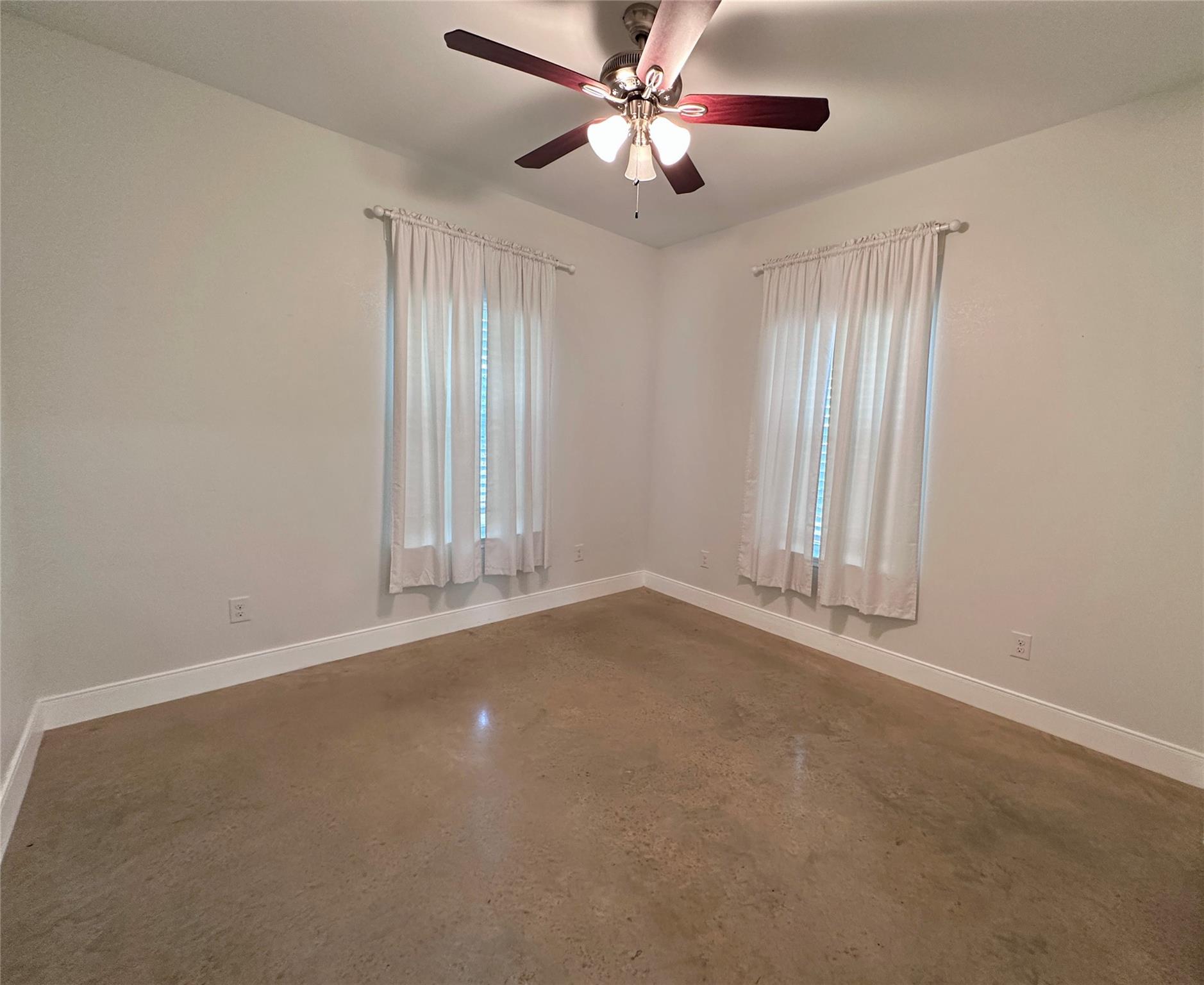 124 Pine Path Property Photo 14