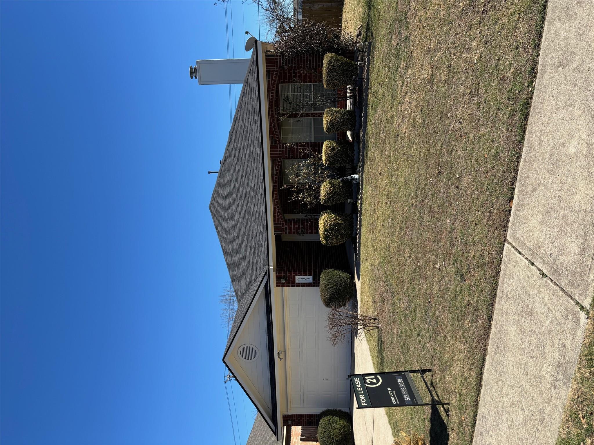 1403 Haley Gray Dr Property Photo 1