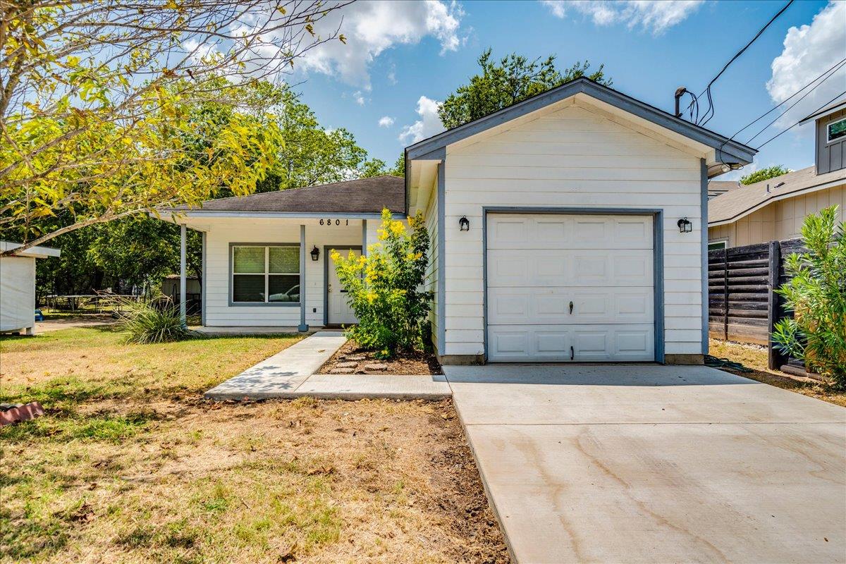 6801 Porter St Property Photo 1