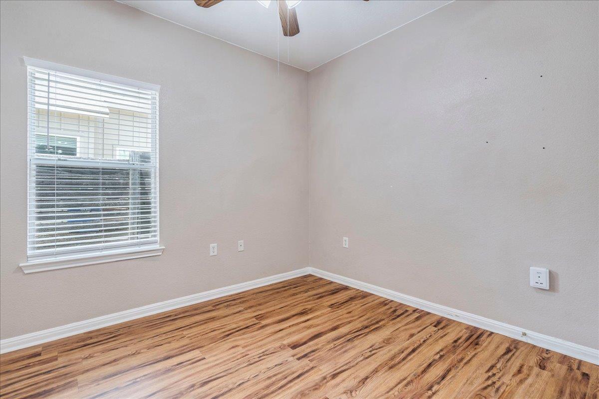 6801 Porter St Property Photo 20