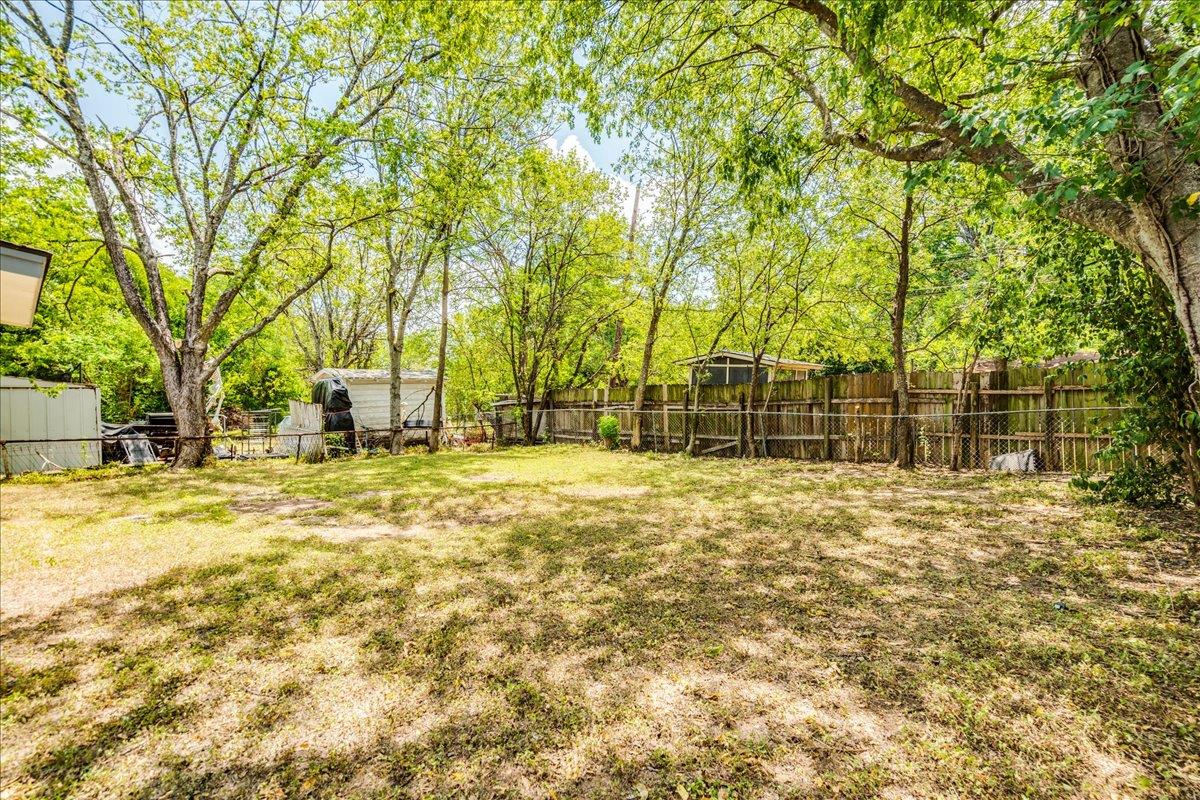 6801 Porter St Property Photo 26