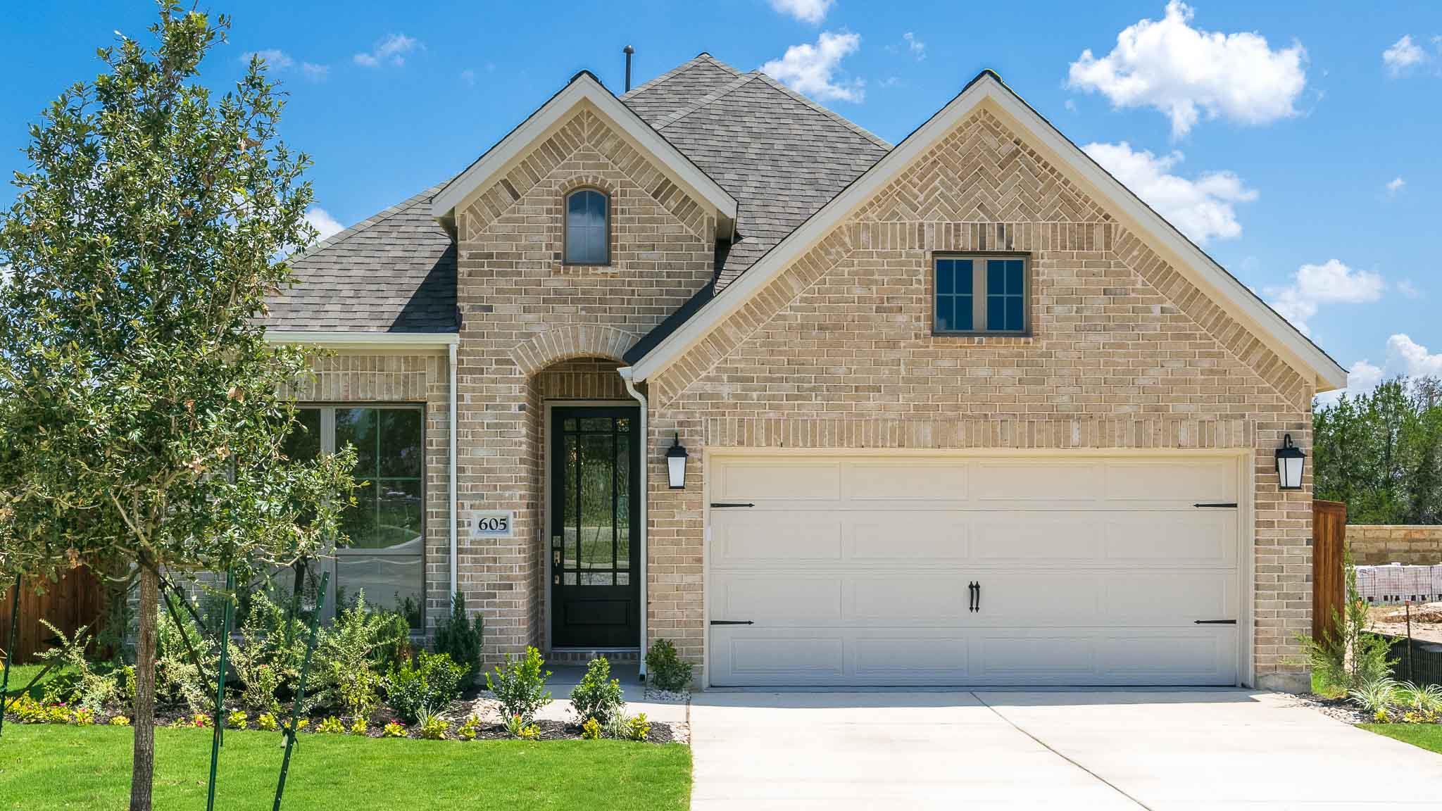 605 Estacado Ln Property Photo 1