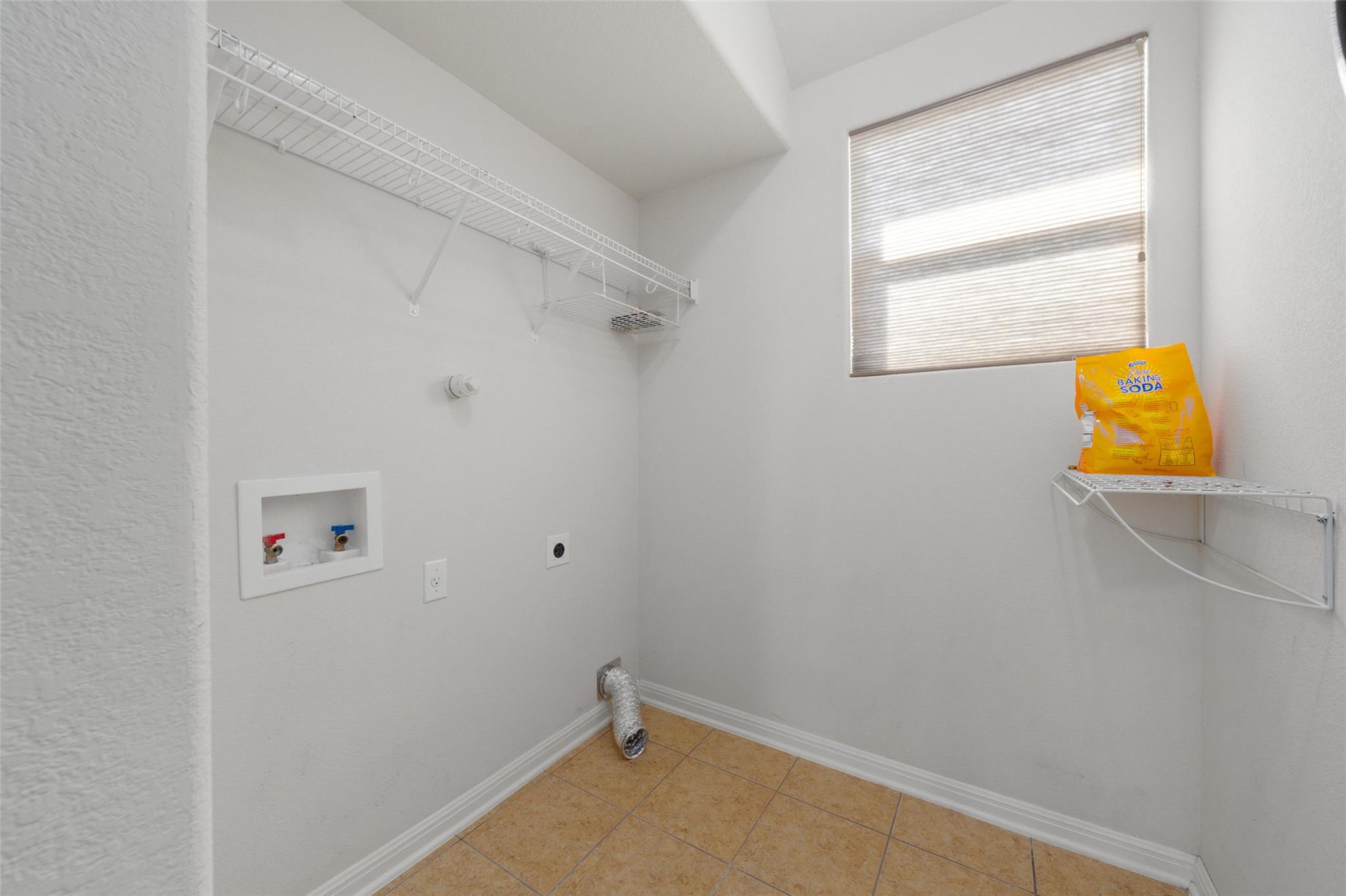 2046 Ridge View Dr Property Photo 18