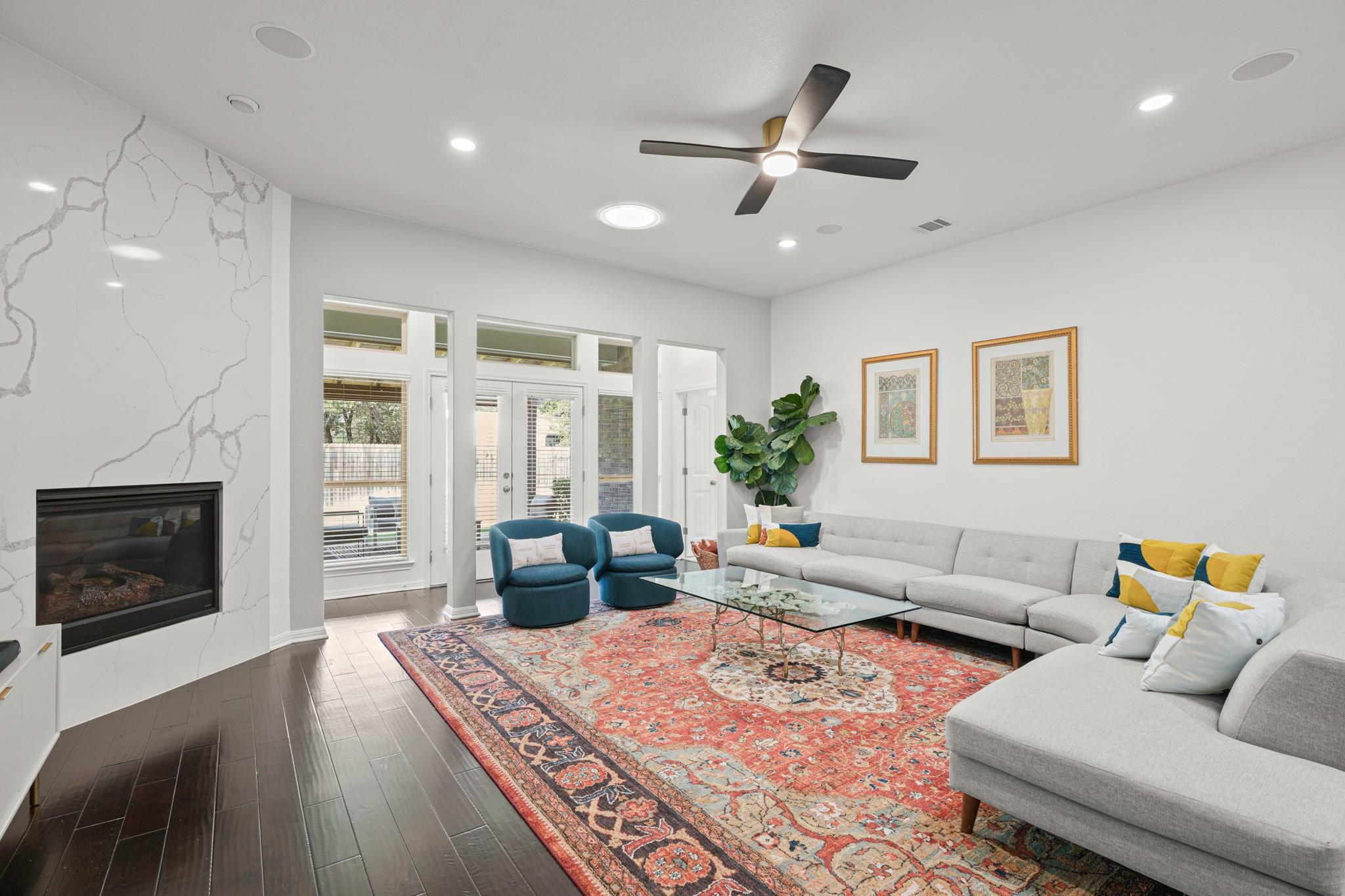 405 Clear Shadow Cv Property Photo 2