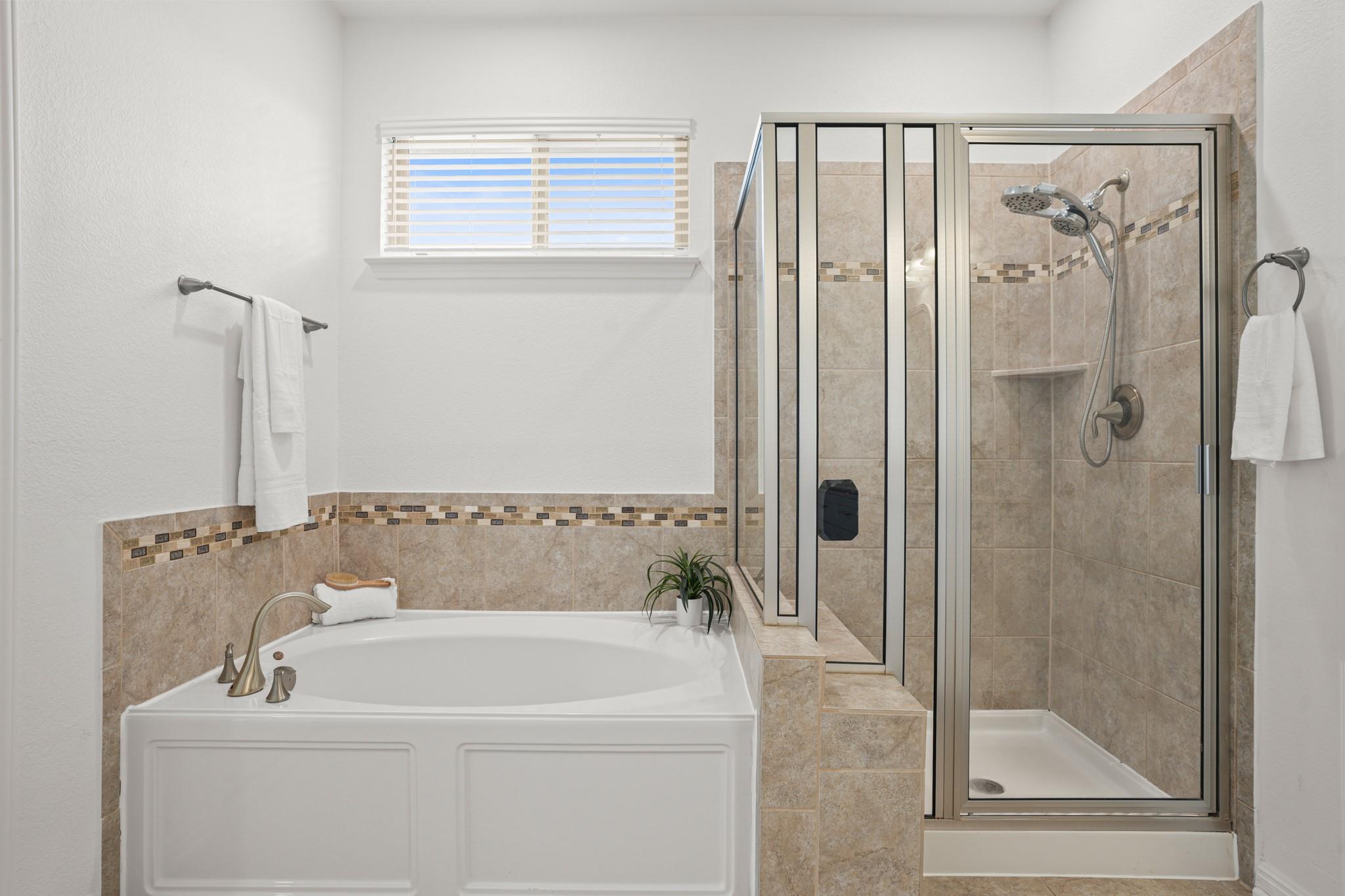 405 Clear Shadow Cv Property Photo 15