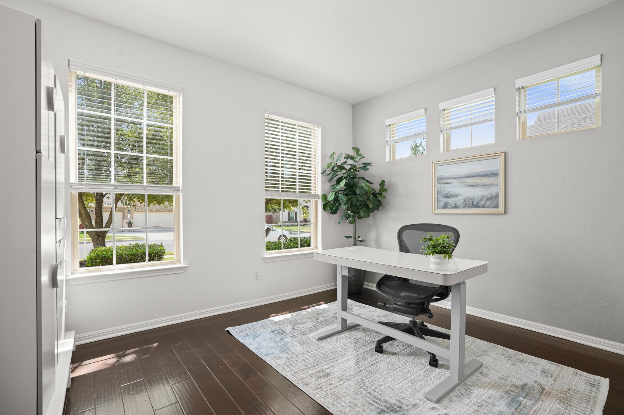 405 Clear Shadow Cv Property Photo 18