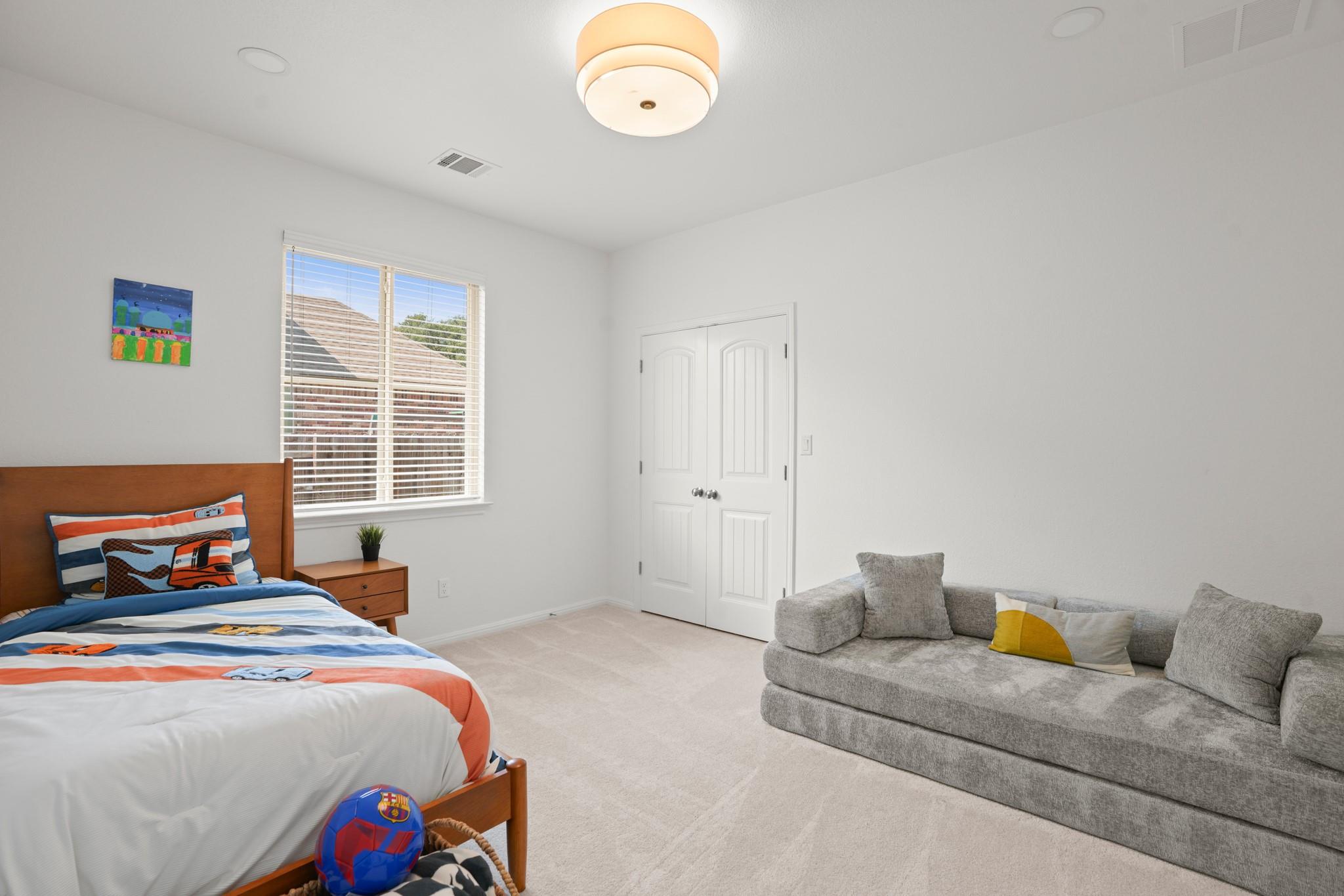 405 Clear Shadow Cv Property Photo 21