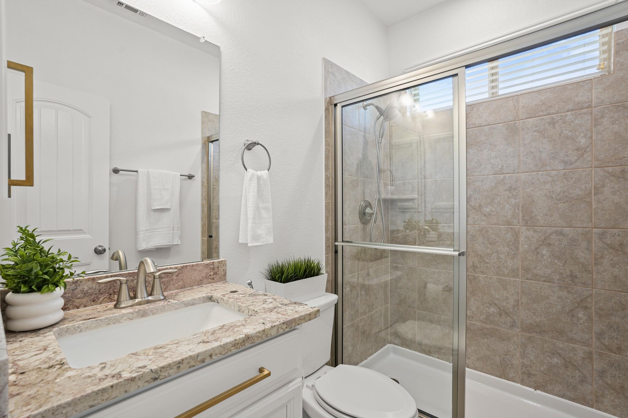 405 Clear Shadow Cv Property Photo 25