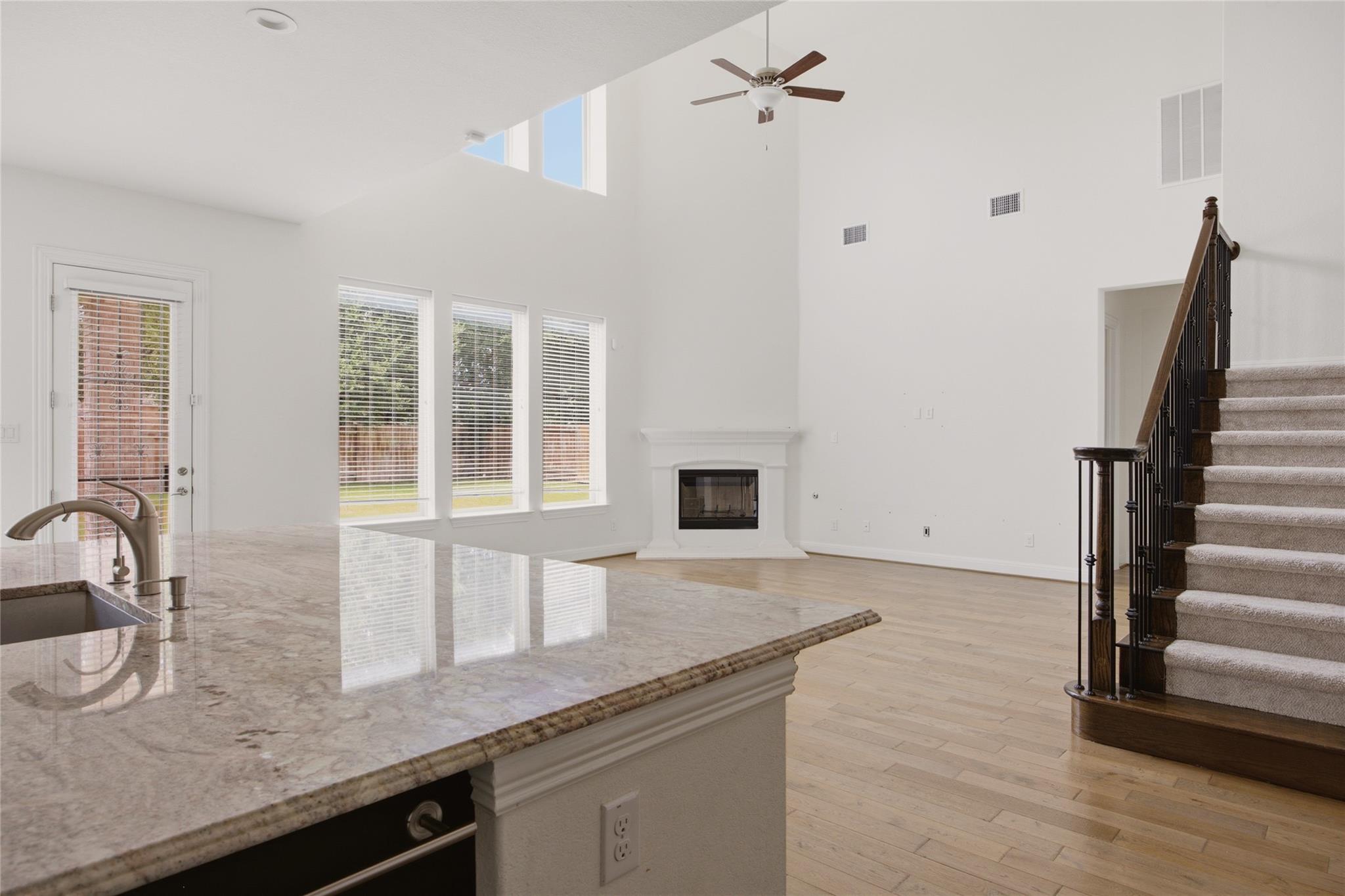 1800 Cotton Farm Trl Property Photo 6