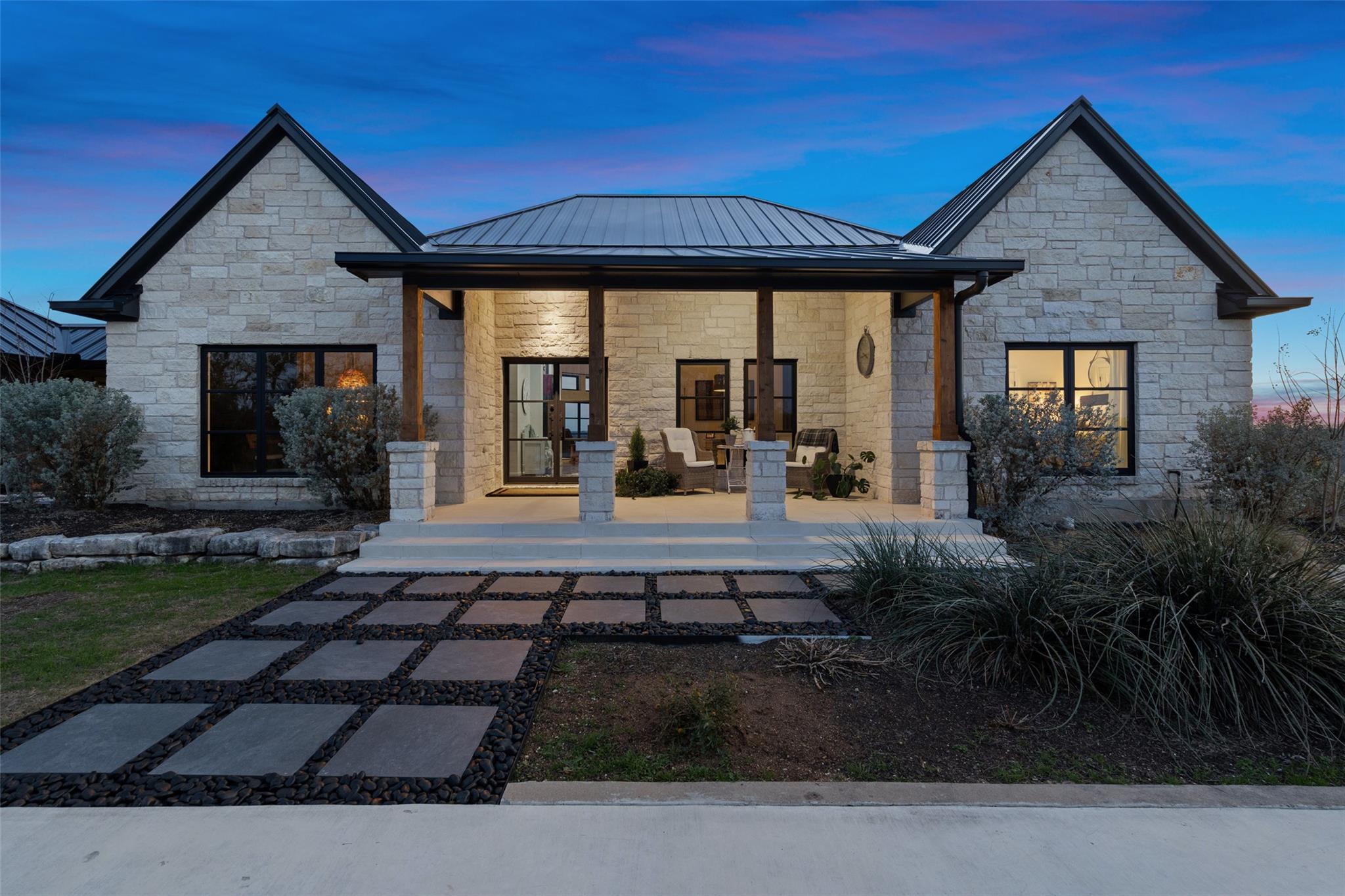260 Chimney Cove Dr Property Photo