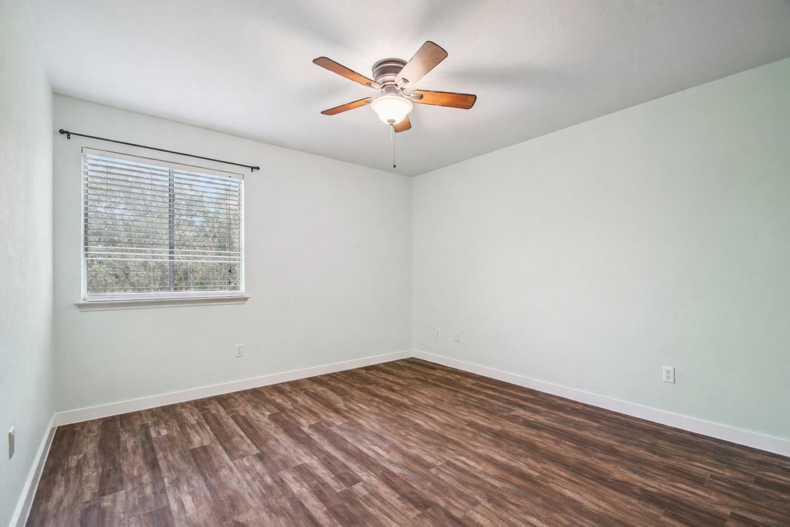 4508 Chesney Ridge Dr Property Photo 22