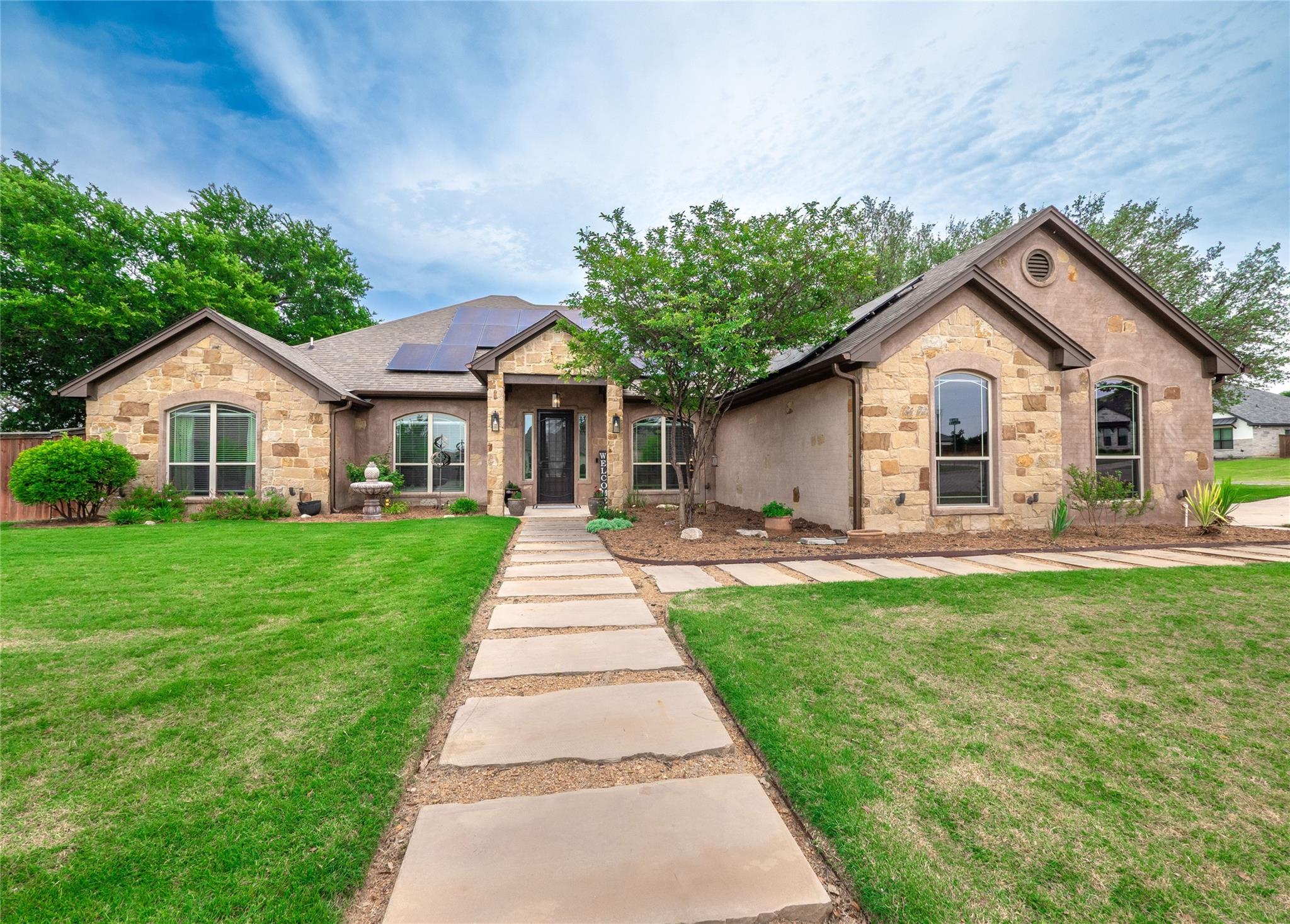 8152 Jericho Blf Property Photo