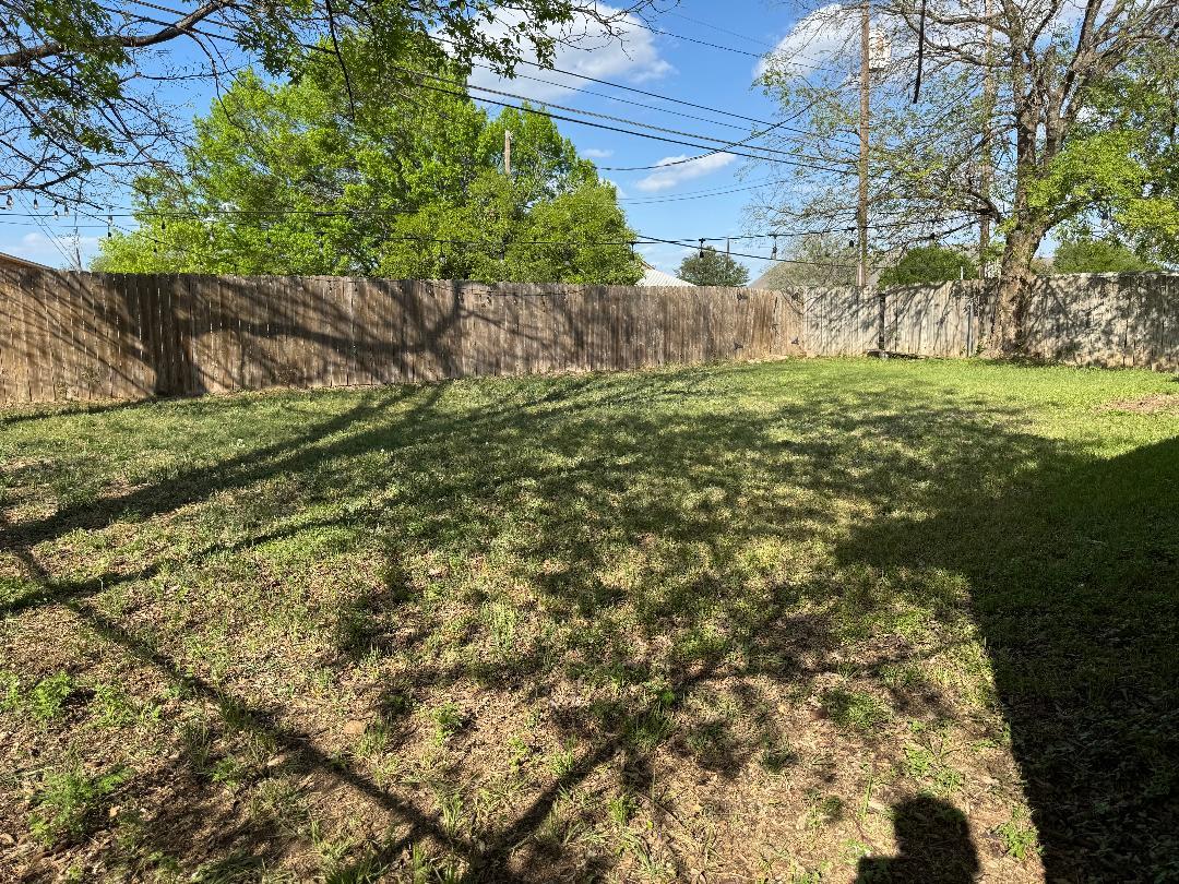102 Skyloop Dr Property Photo 18