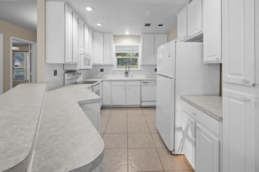 502b Hi Circle West Property Photo 10