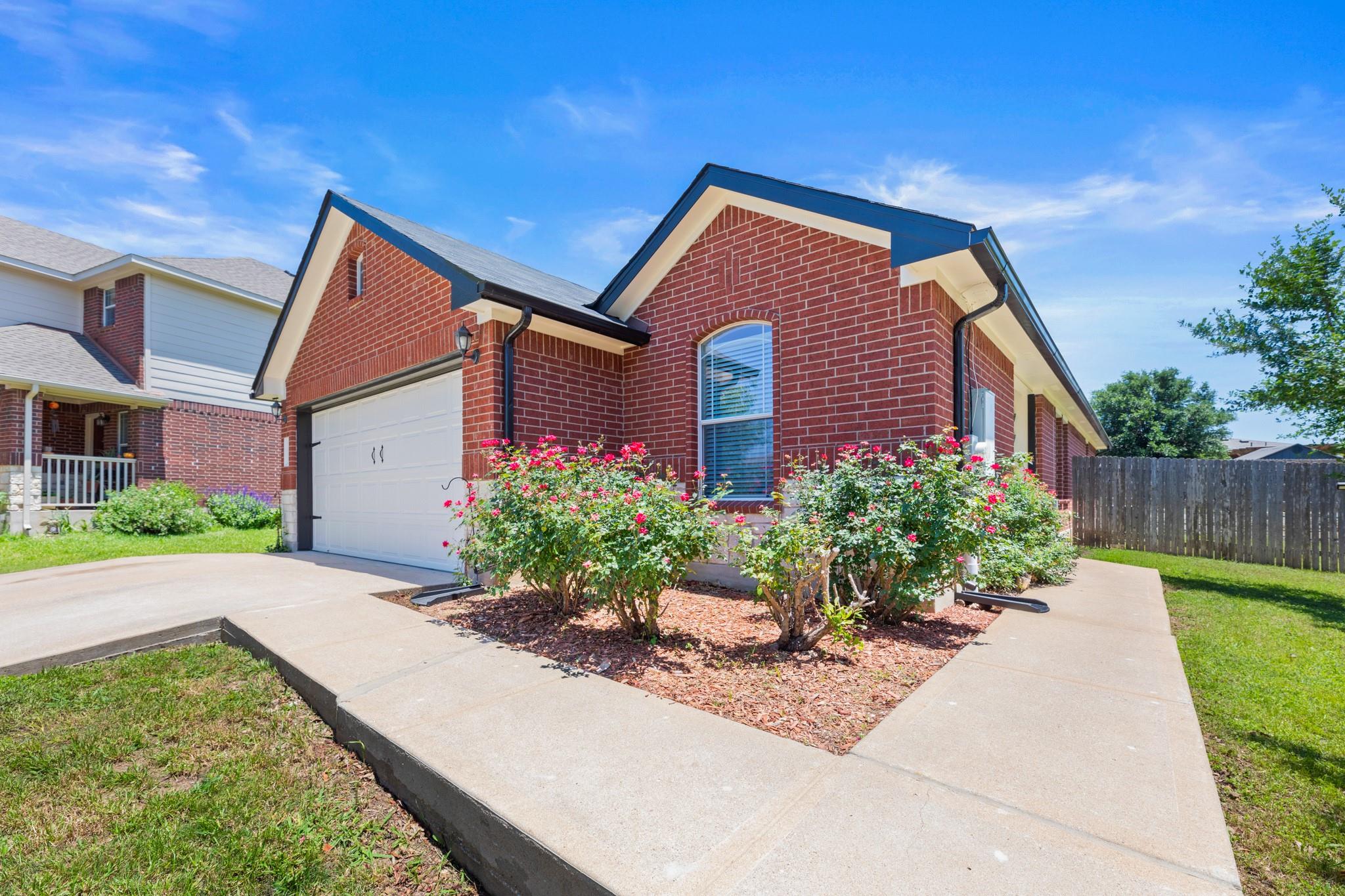 3613 Bach Dr Property Photo 2