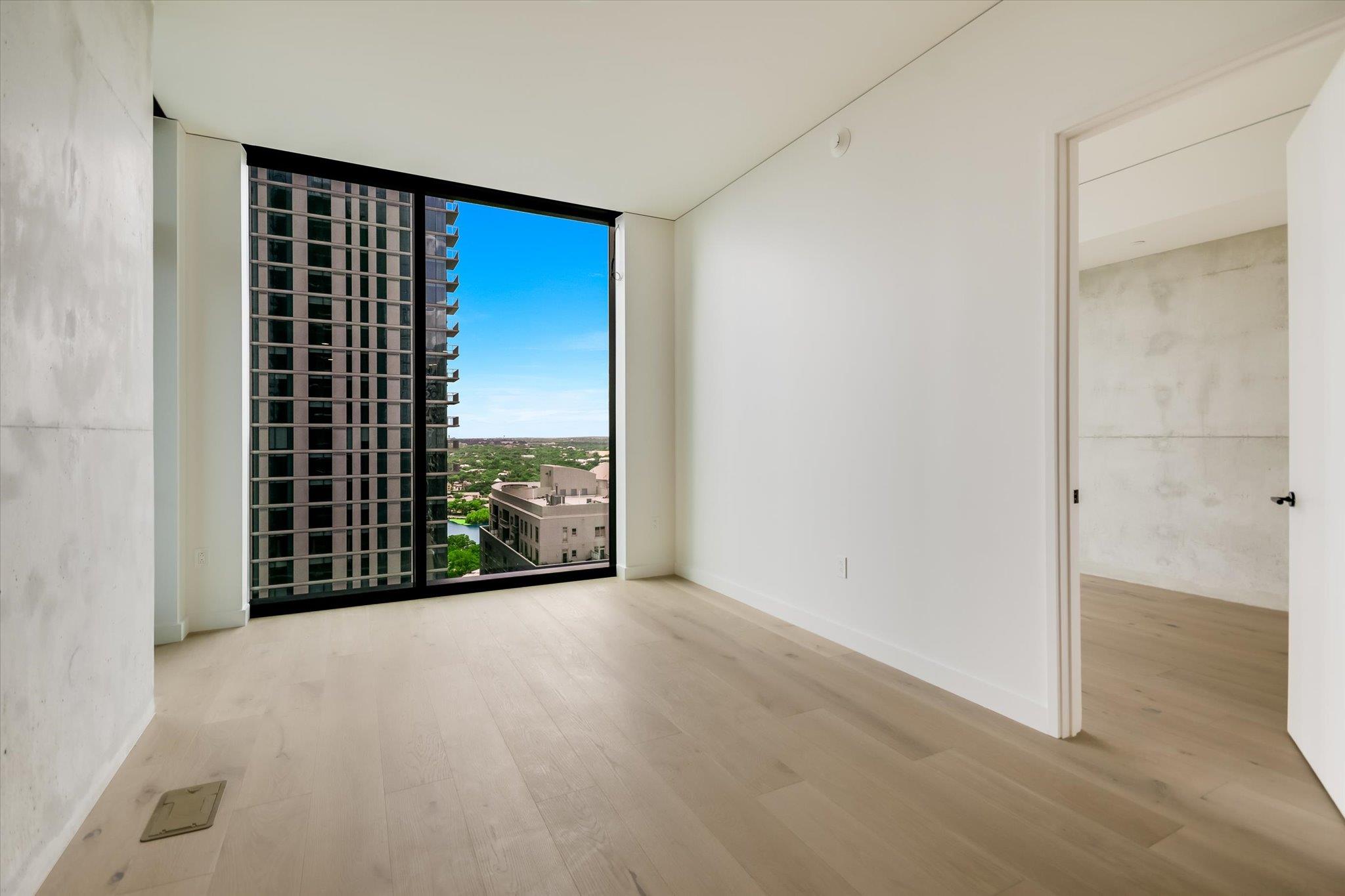 610 Davis St #2404 Property Photo 15