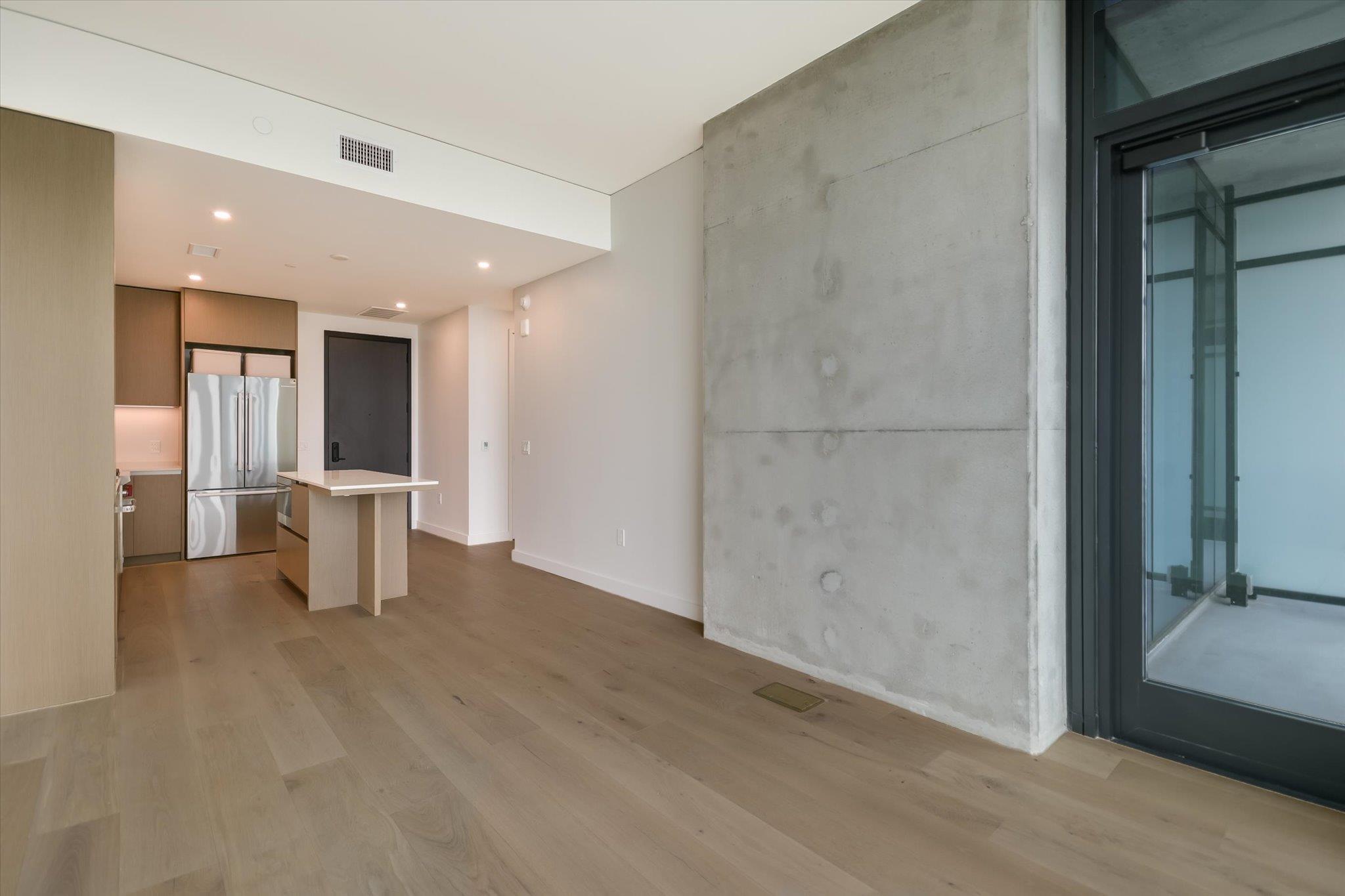 610 Davis St #2404 Property Photo 18