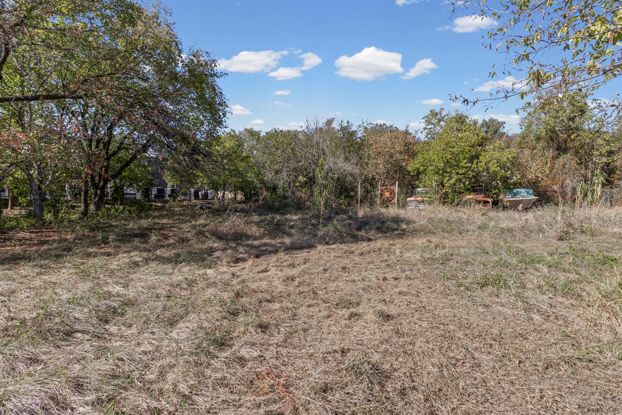 612 Ralph Ablanedo Dr Property Photo 15