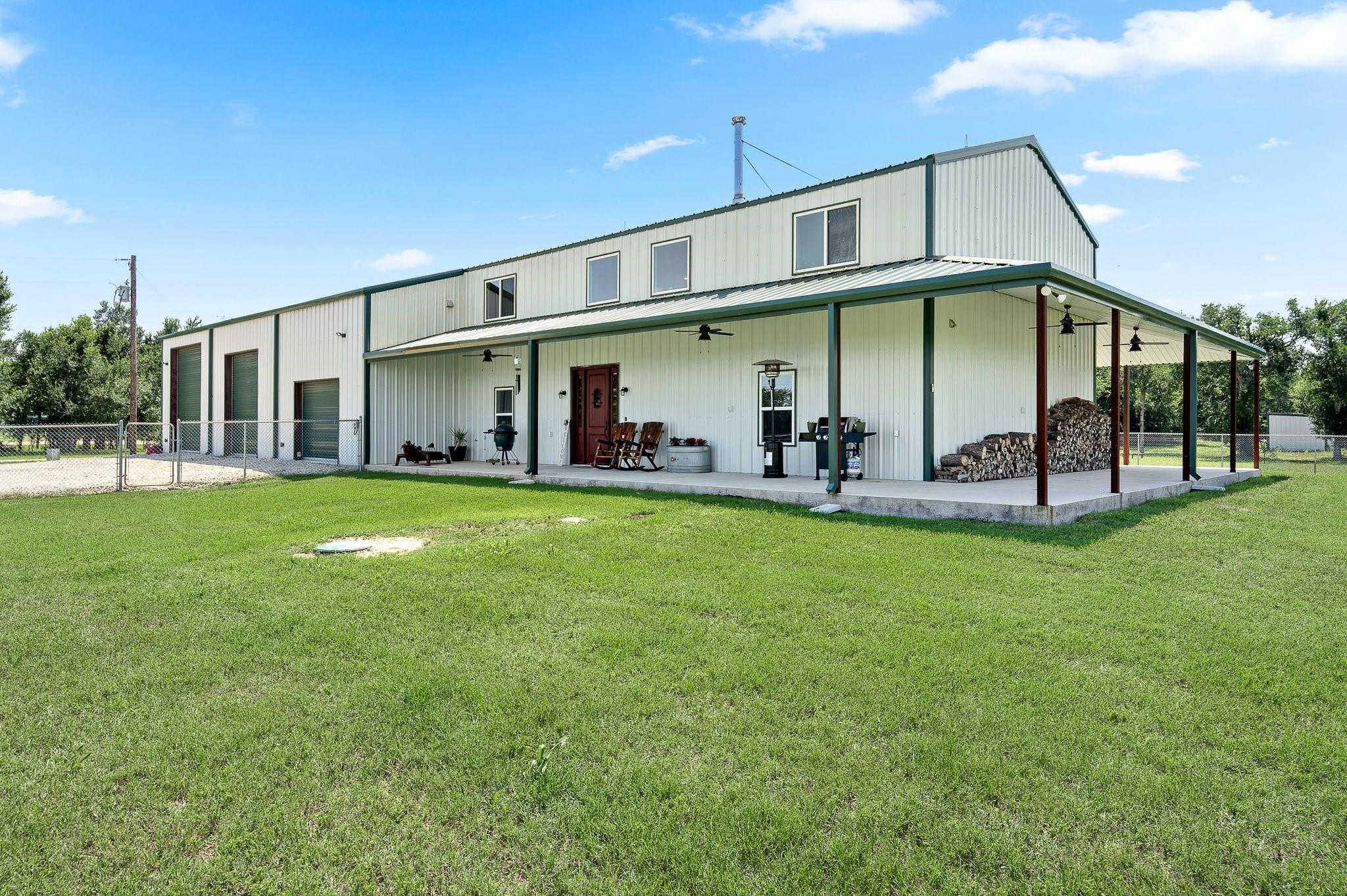 463 County Road 436 Property Photo 37