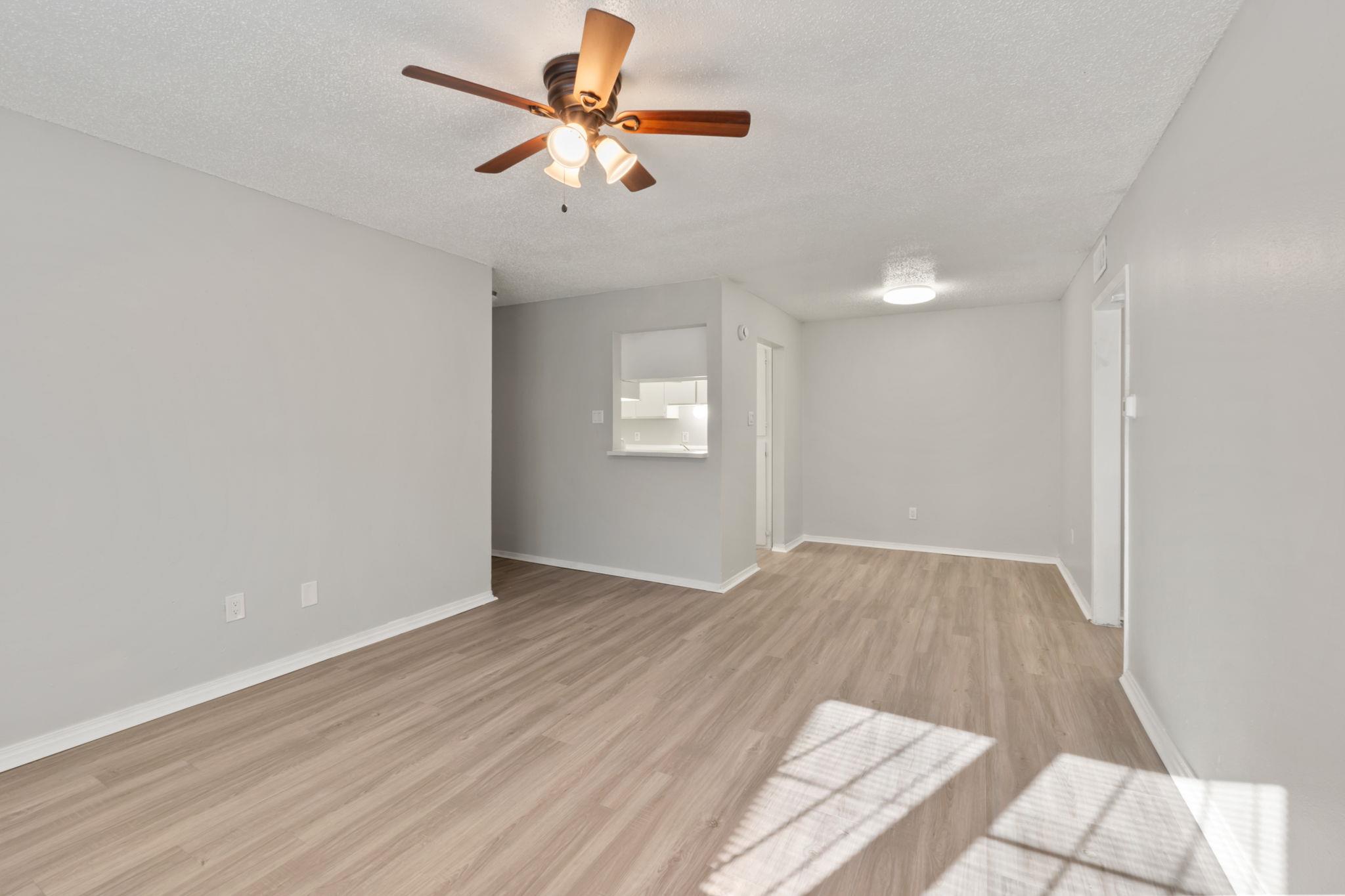1720 Wooten Park Dr #206 Property Photo 3
