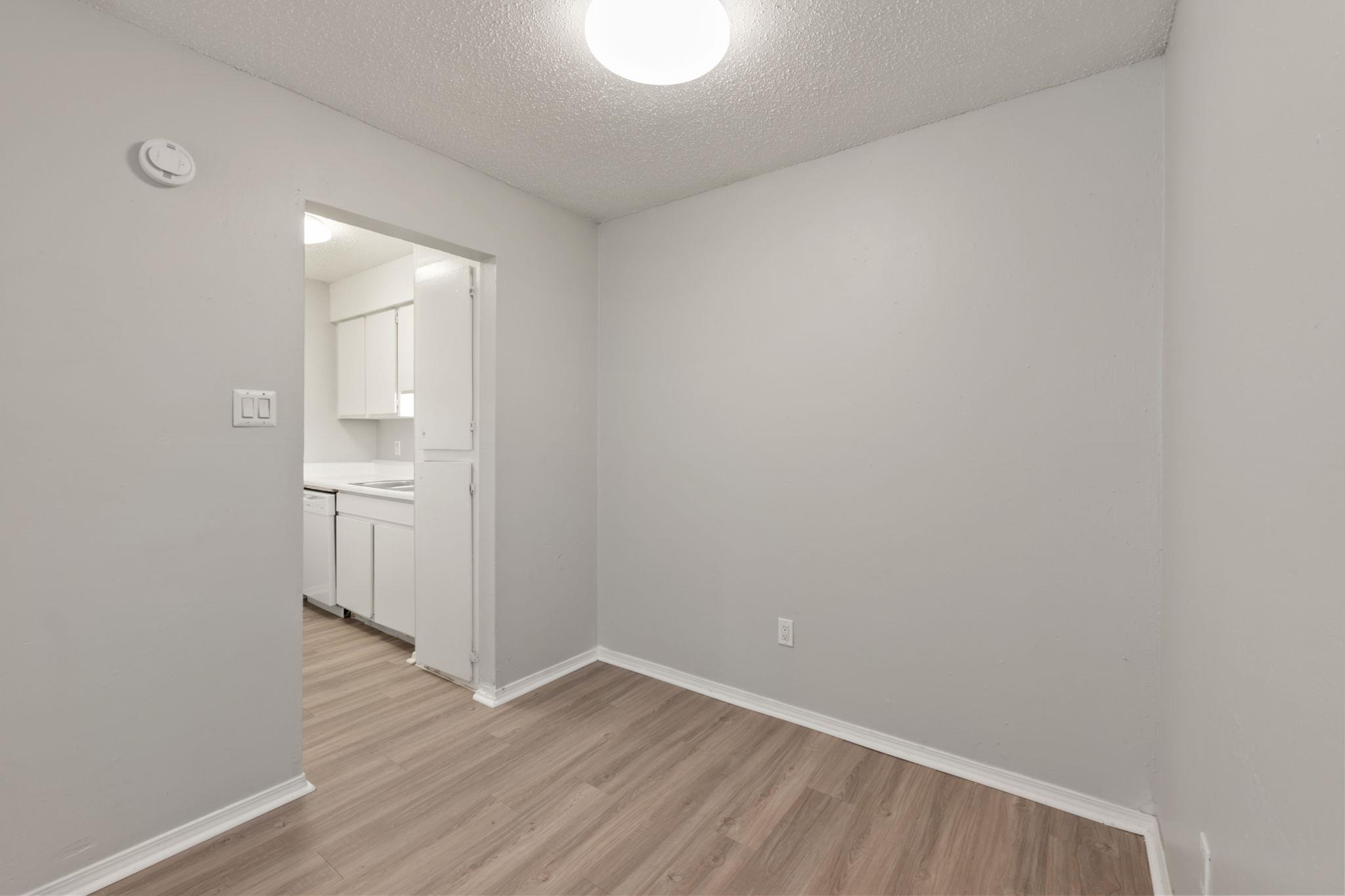 1720 Wooten Park Dr #206 Property Photo 5