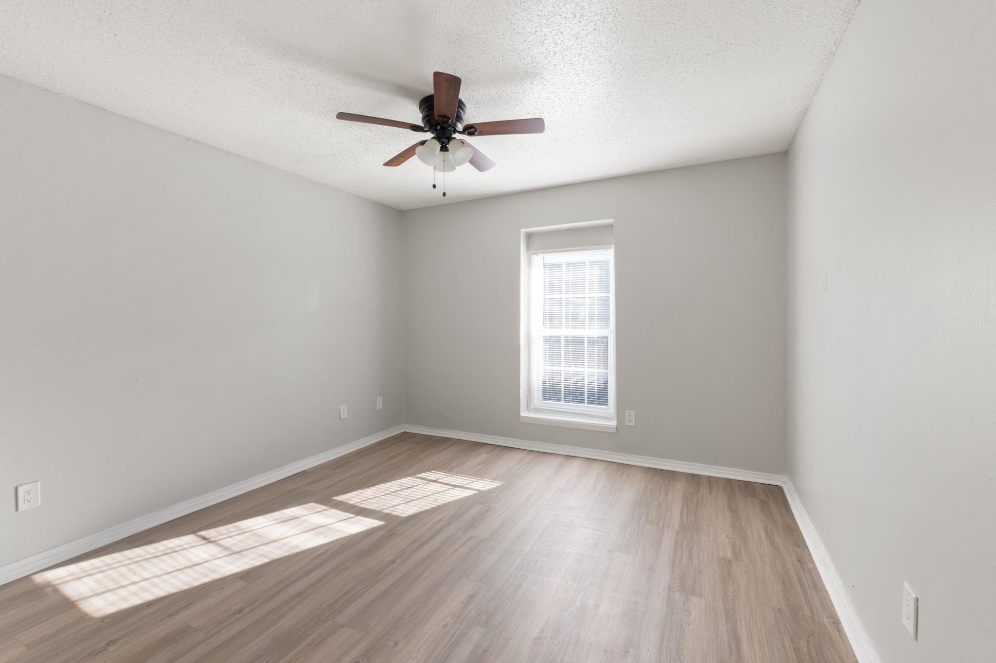 1720 Wooten Park Dr #206 Property Photo 14