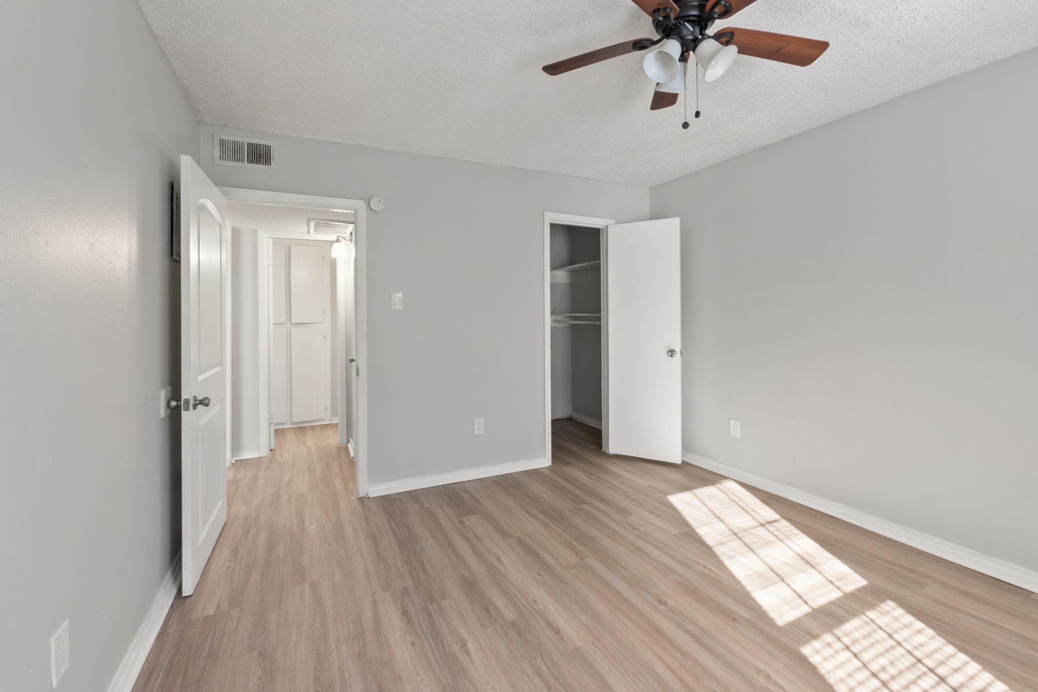 1720 Wooten Park Dr #206 Property Photo 15