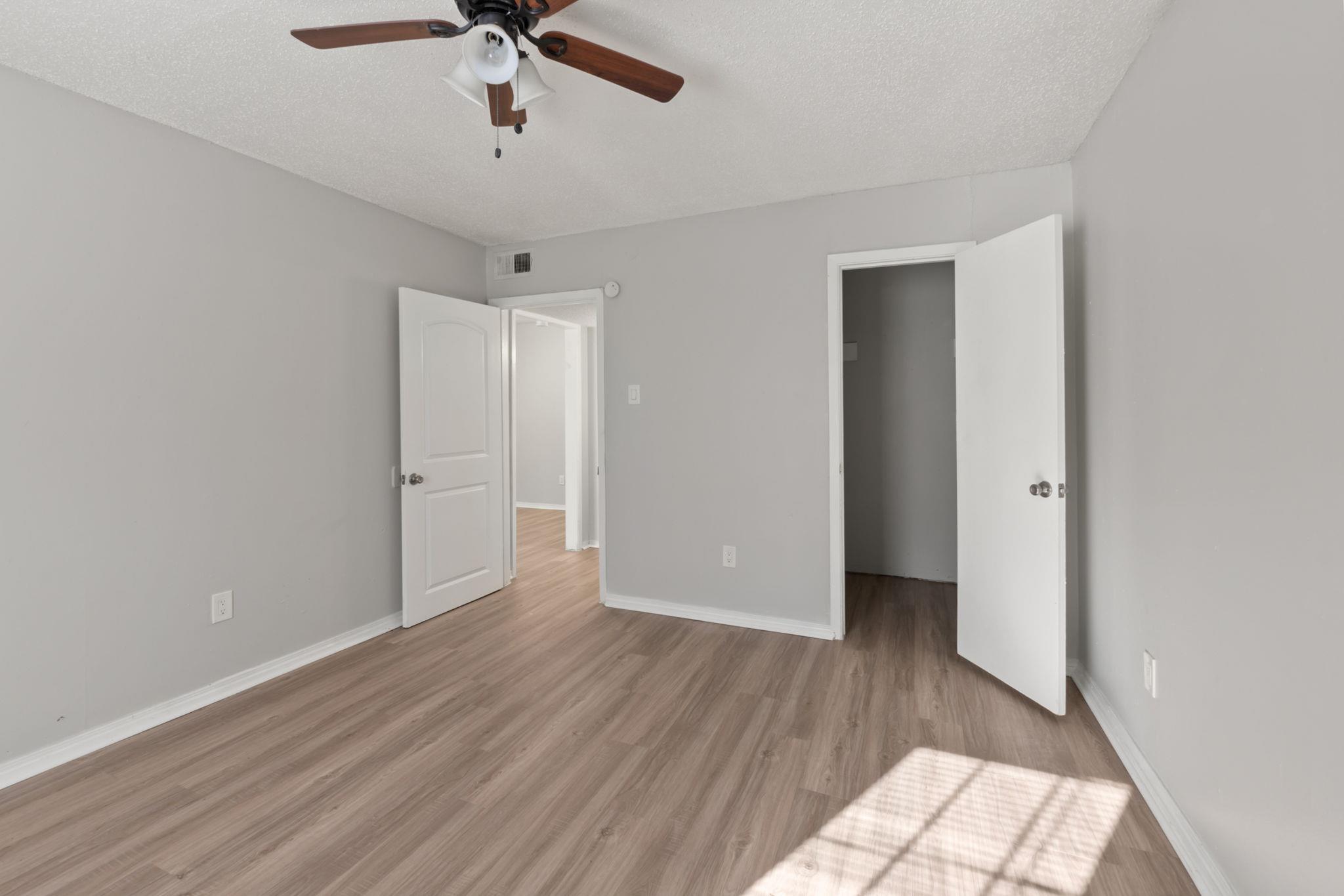 1720 Wooten Park Dr #206 Property Photo 16