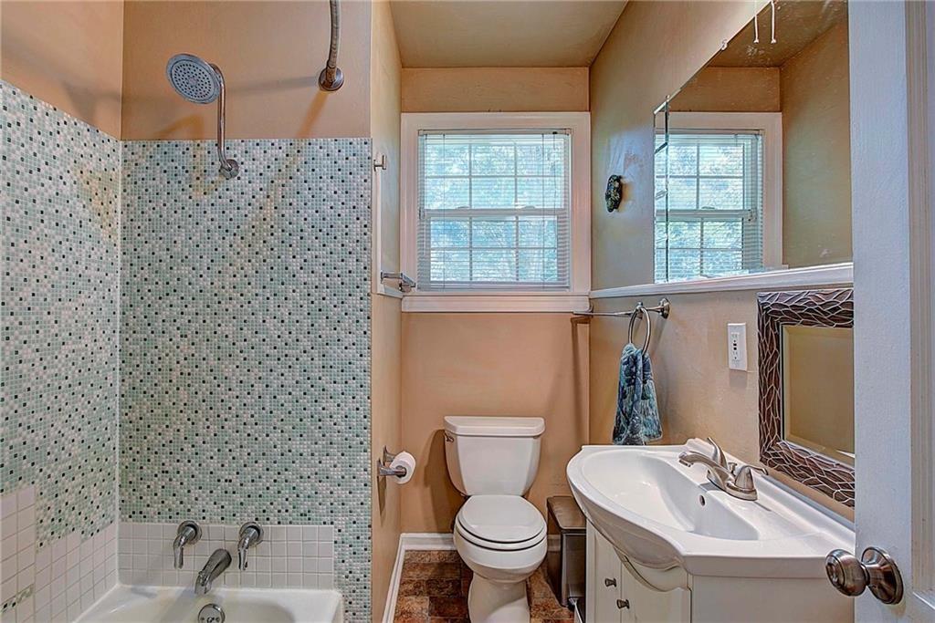 1803 Romeria Dr Property Photo 24