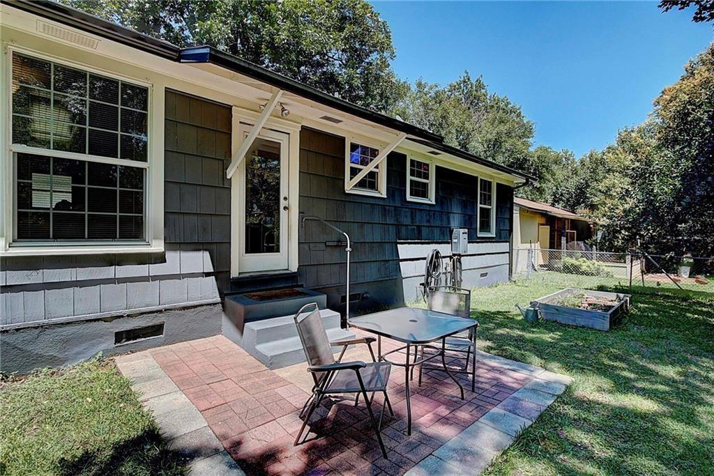 1803 Romeria Dr Property Photo 28